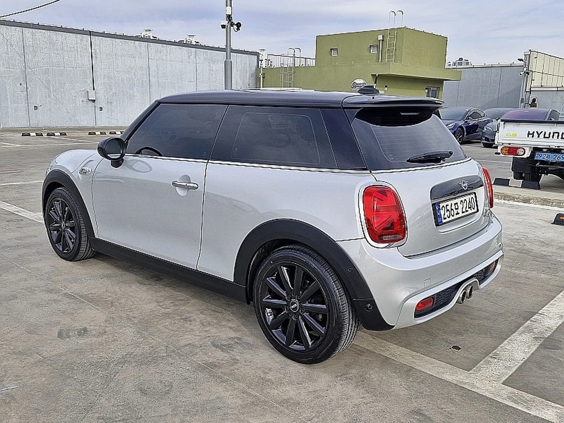 Cooper S