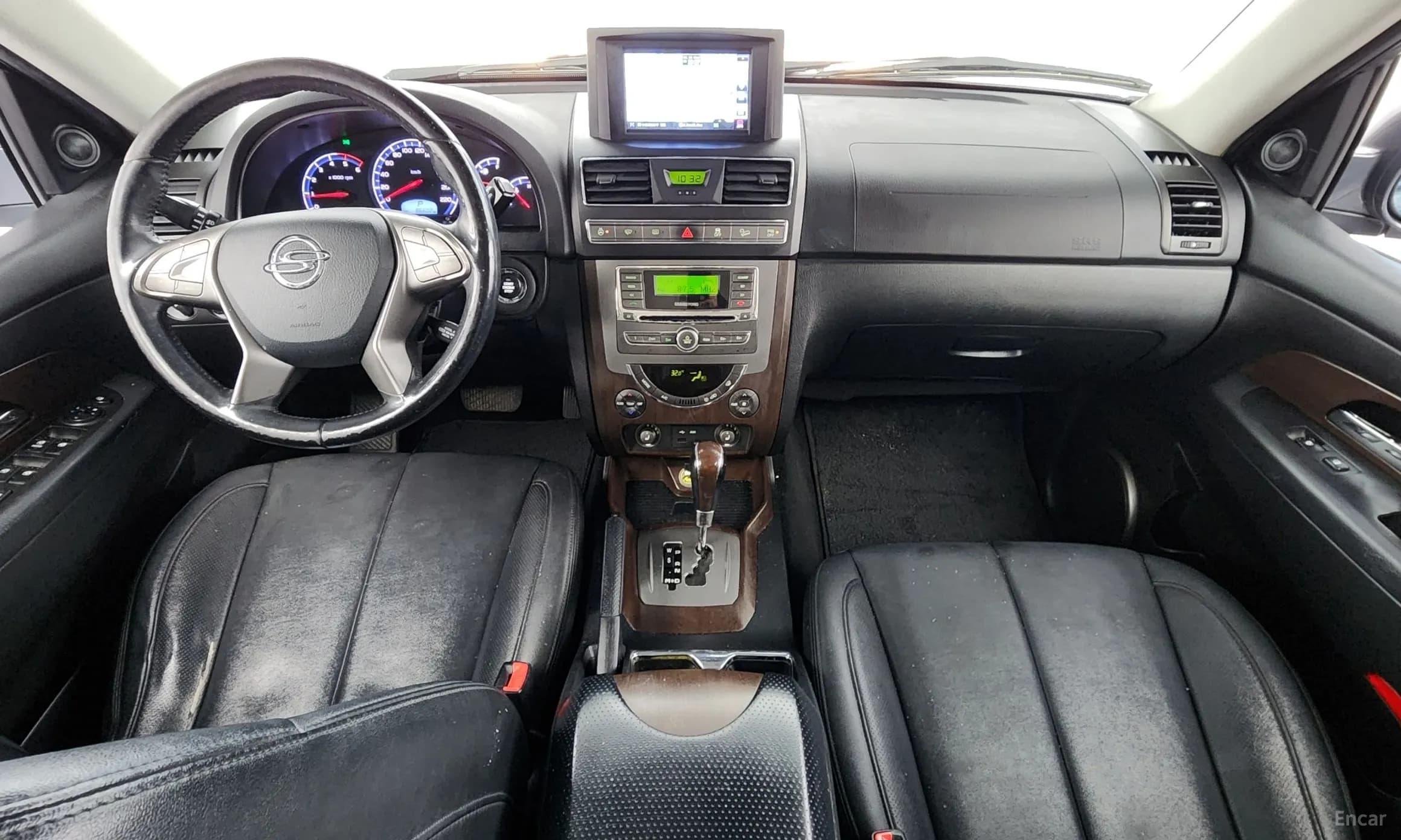 Rexton W