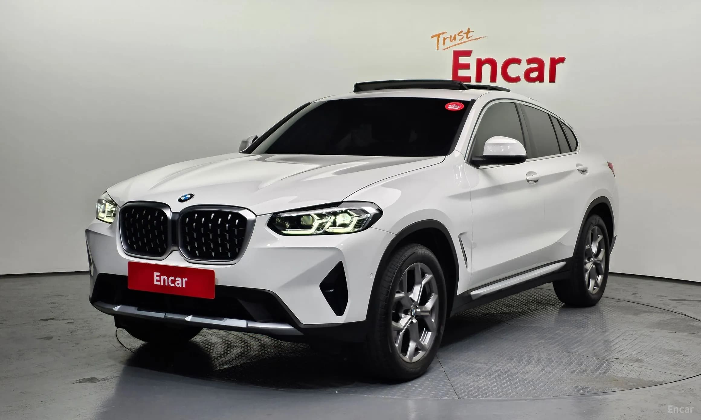 X4 (G02)