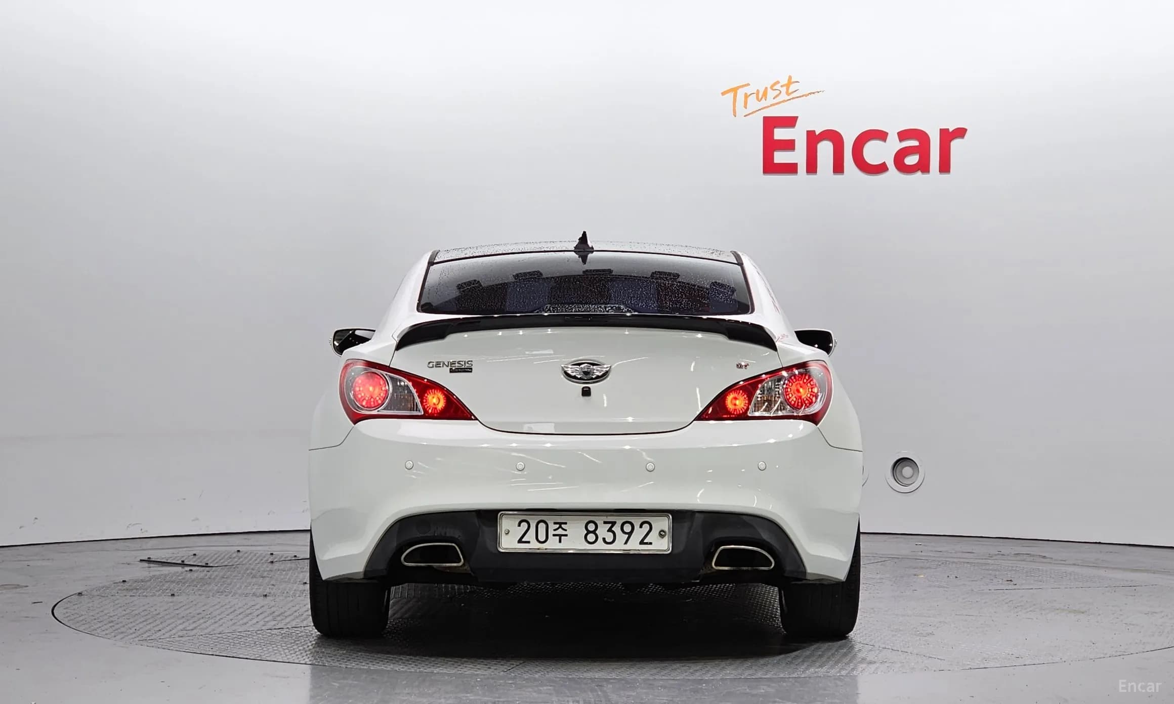 Genesis Coupe