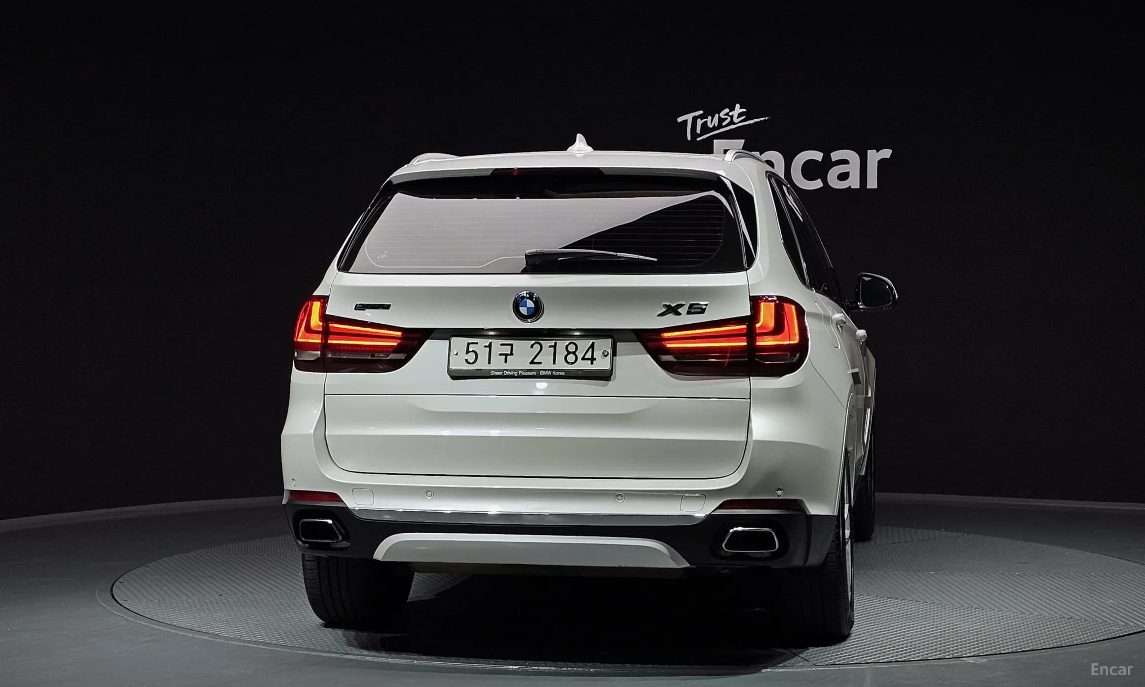 X5 (F15)