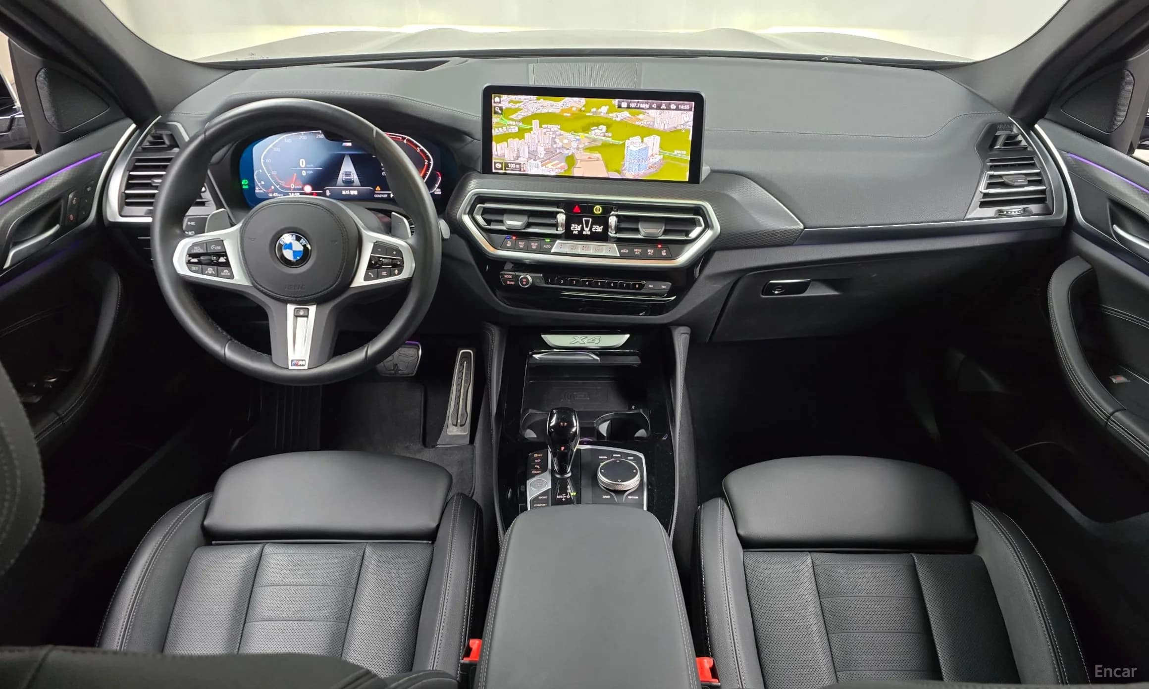 X4 (G02)