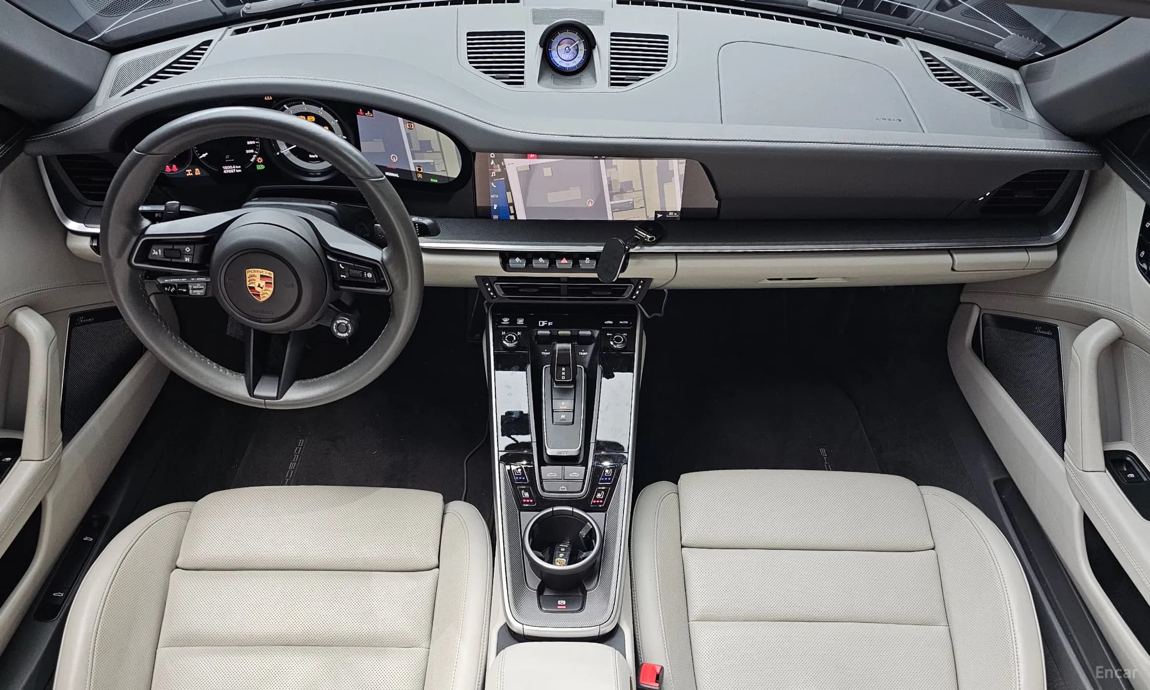 911 (992)