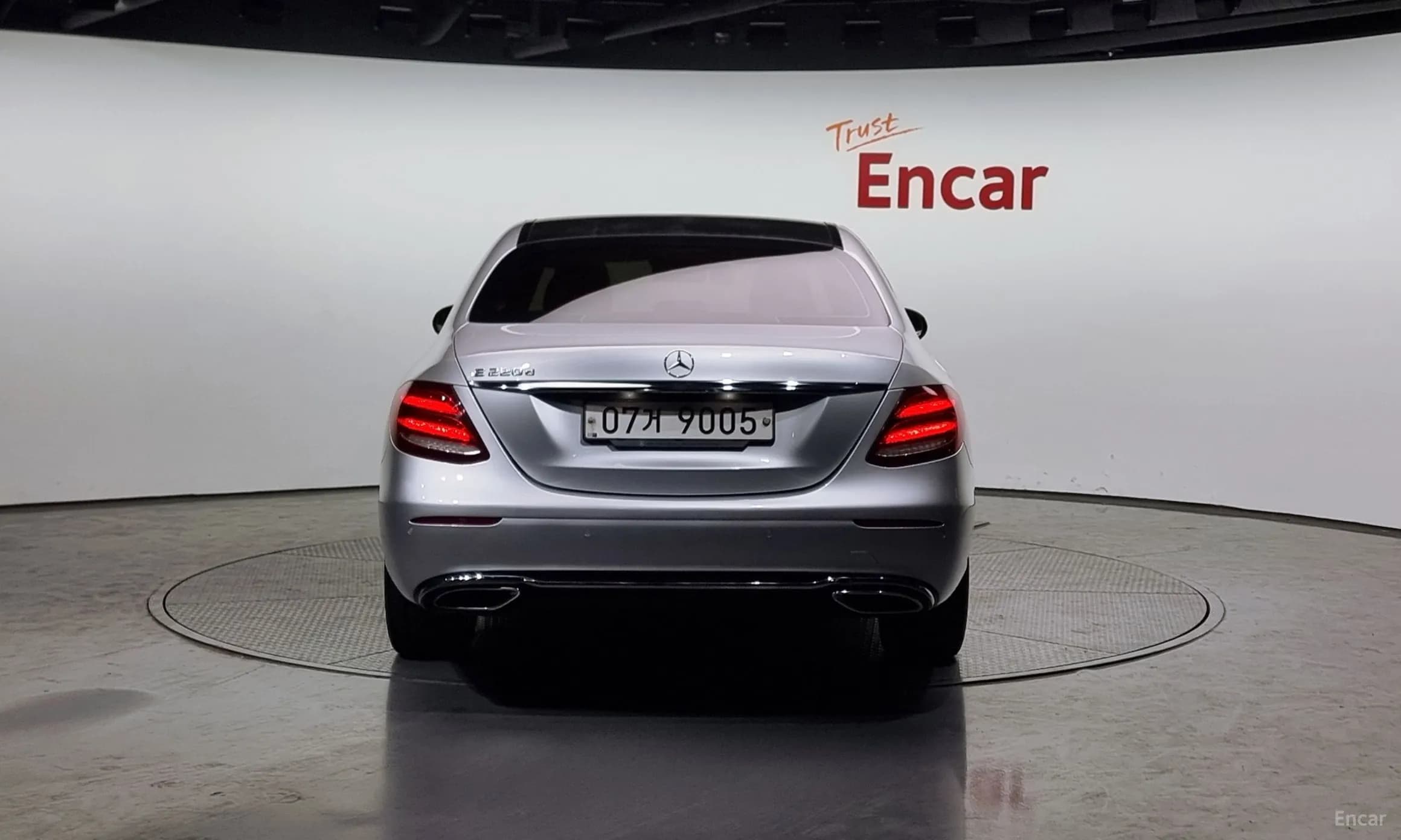 E-Class W213