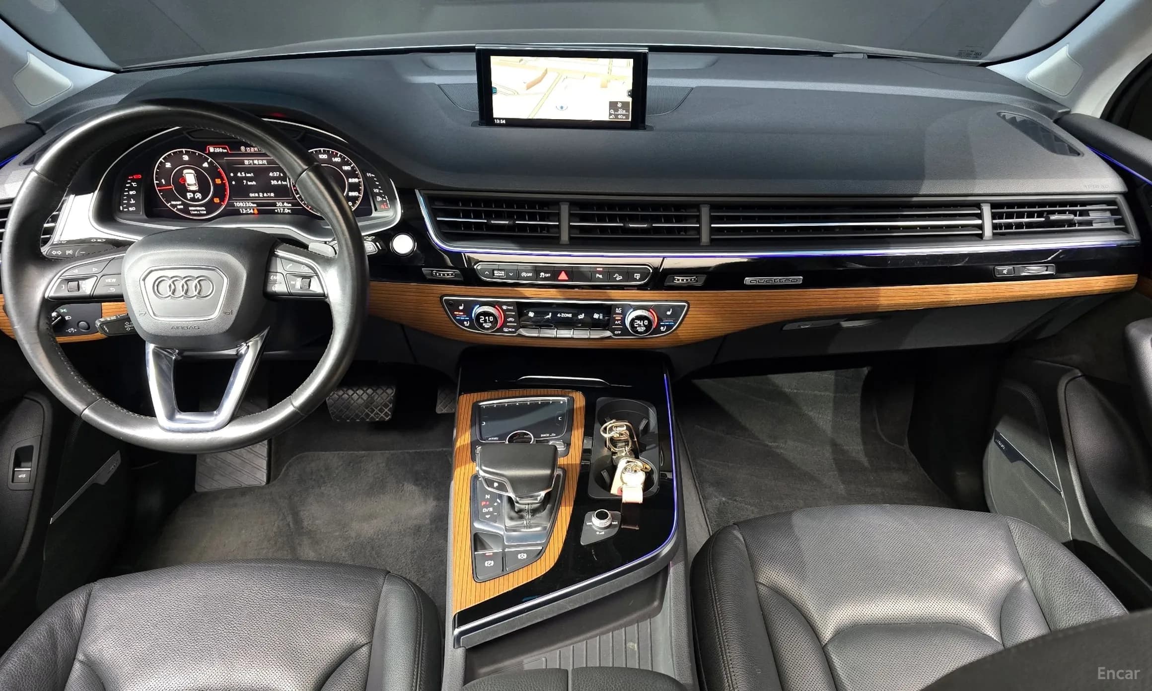 Q7 (4M)