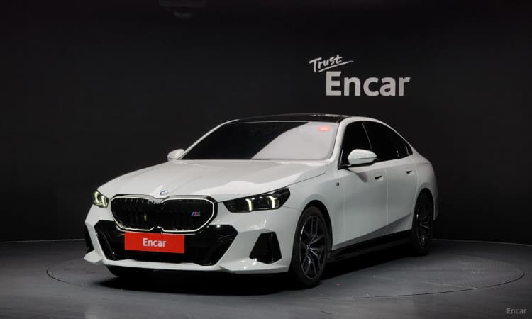 5 Series (G60)