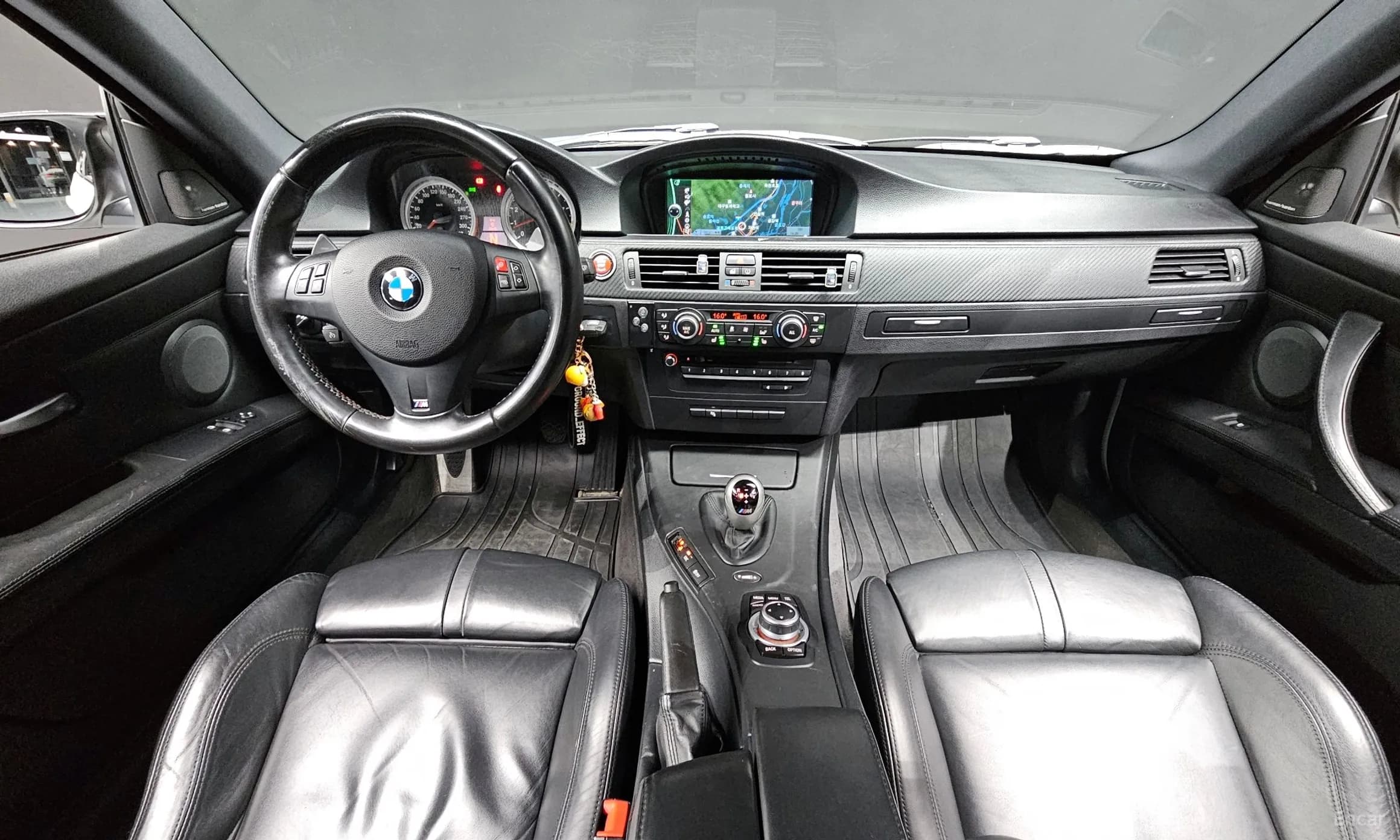 M3 (E90)
