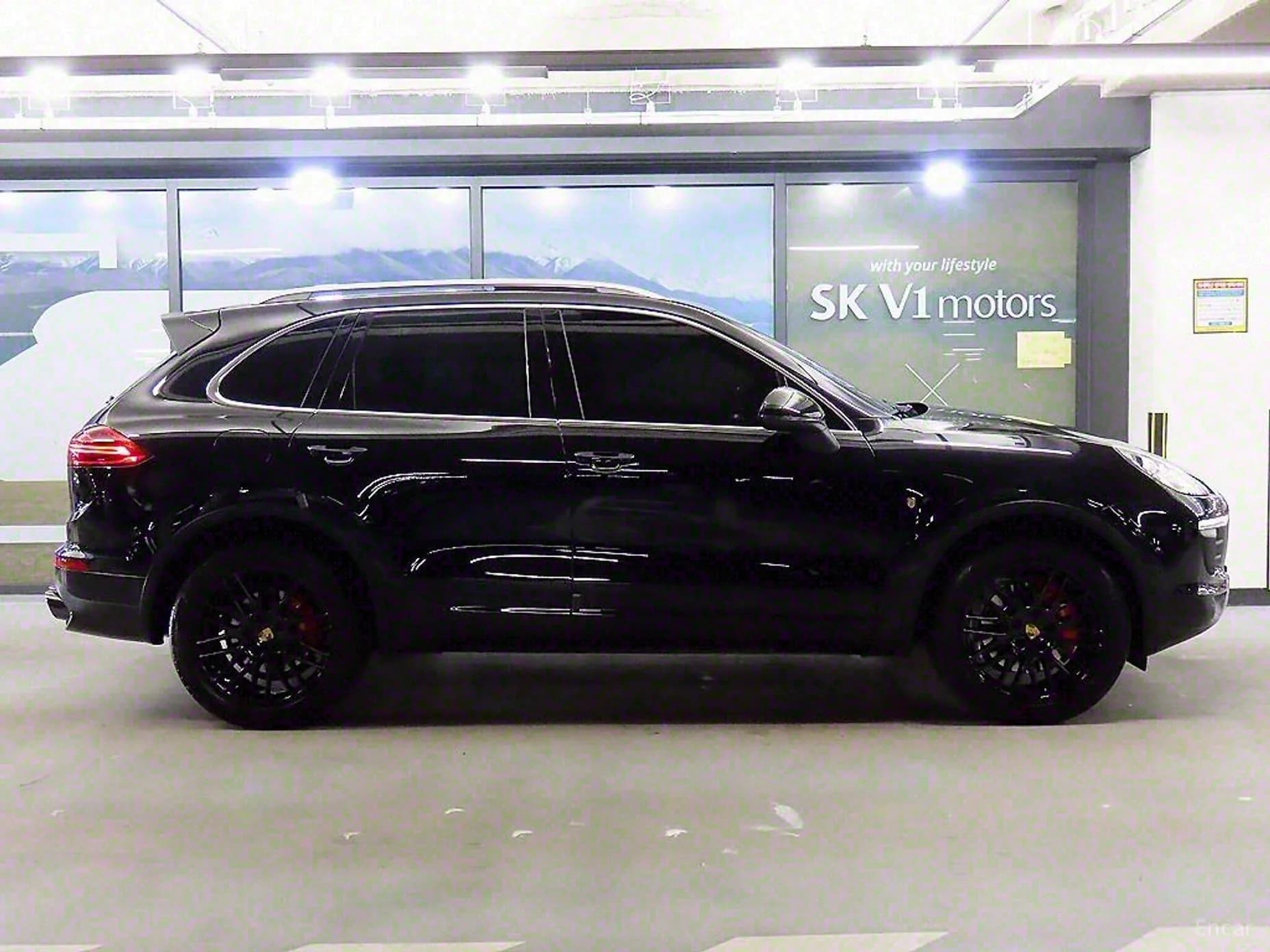 New Cayenne