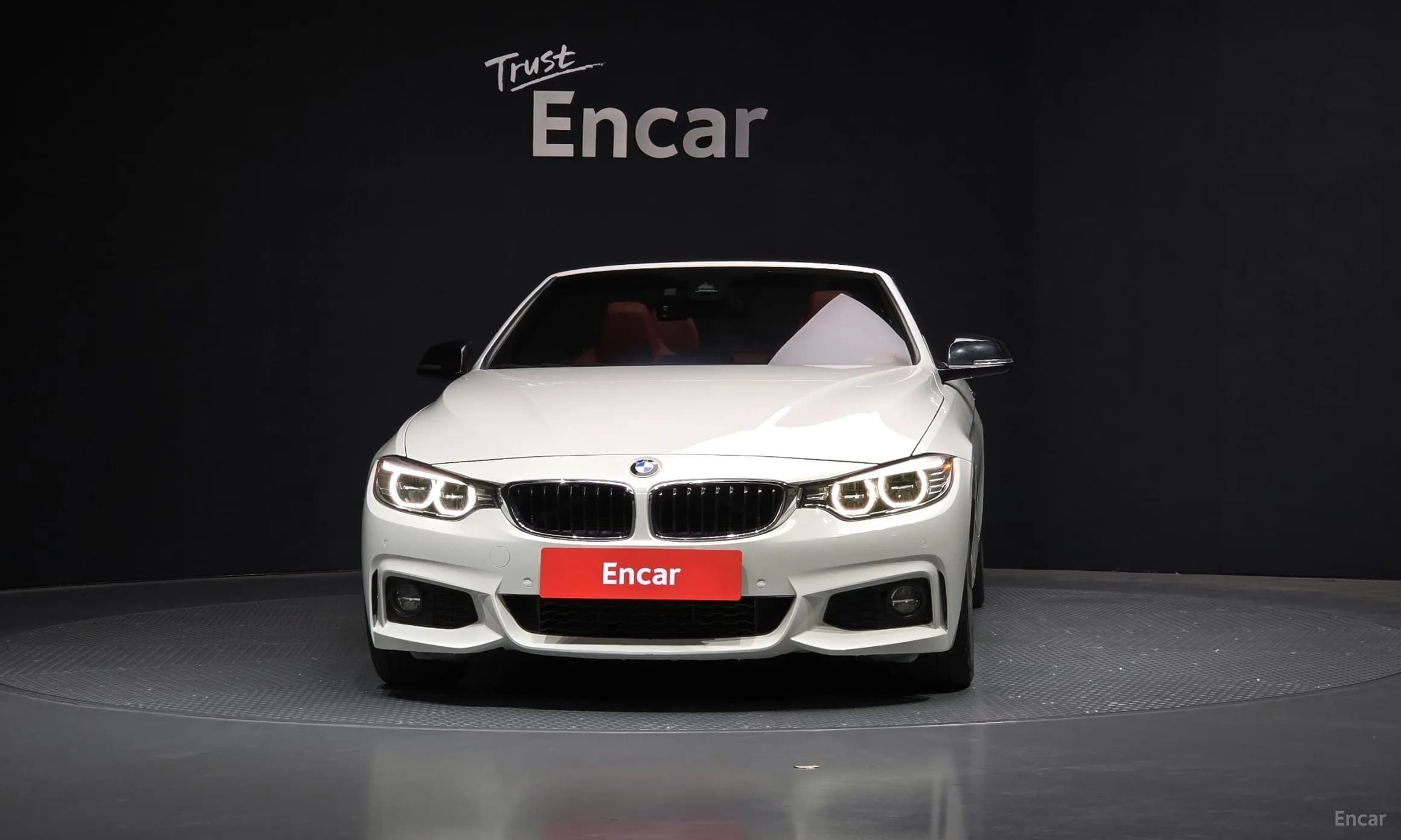 Series 4 (F32)