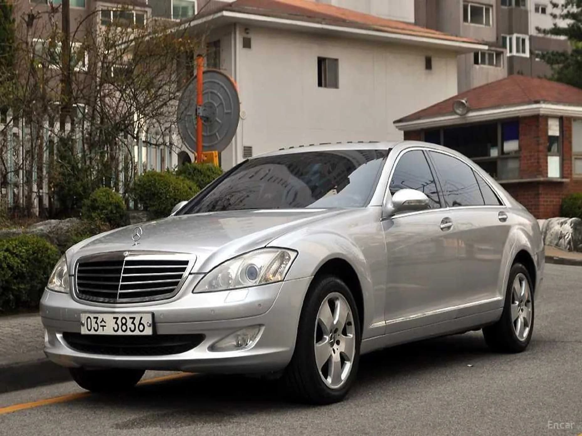 S-Class W221