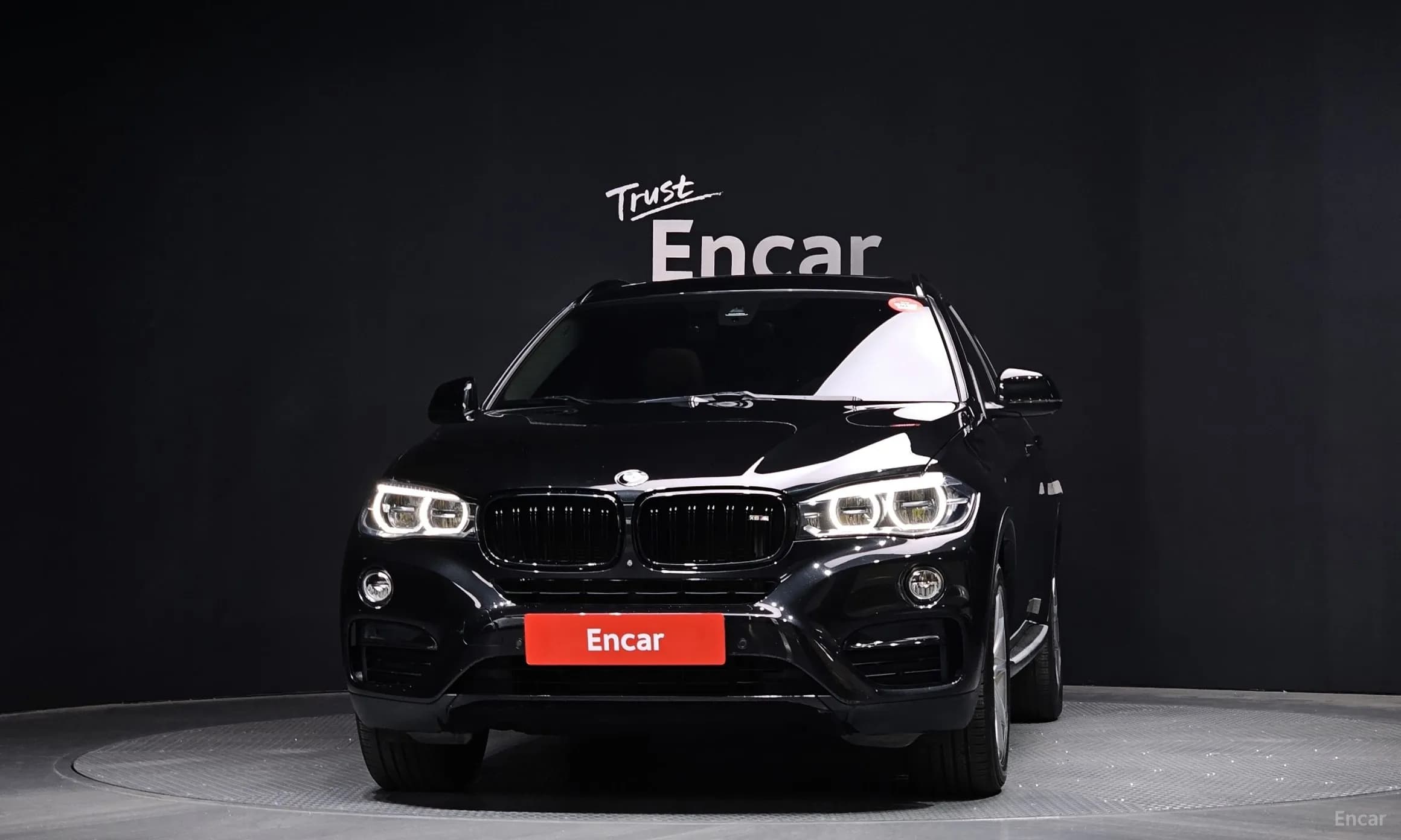 X6 (F16)
