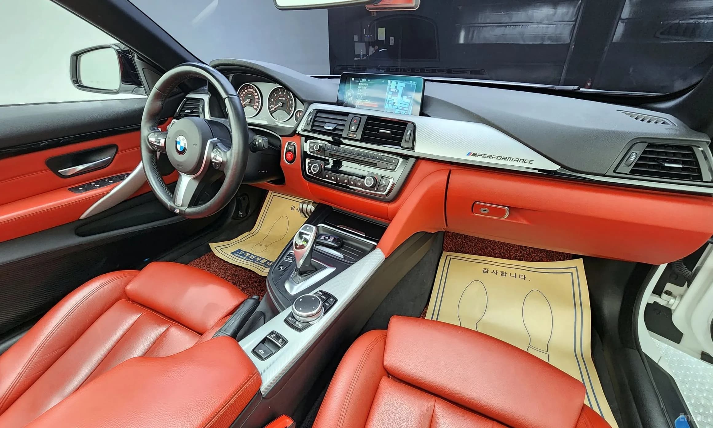 Series 4 (F32)