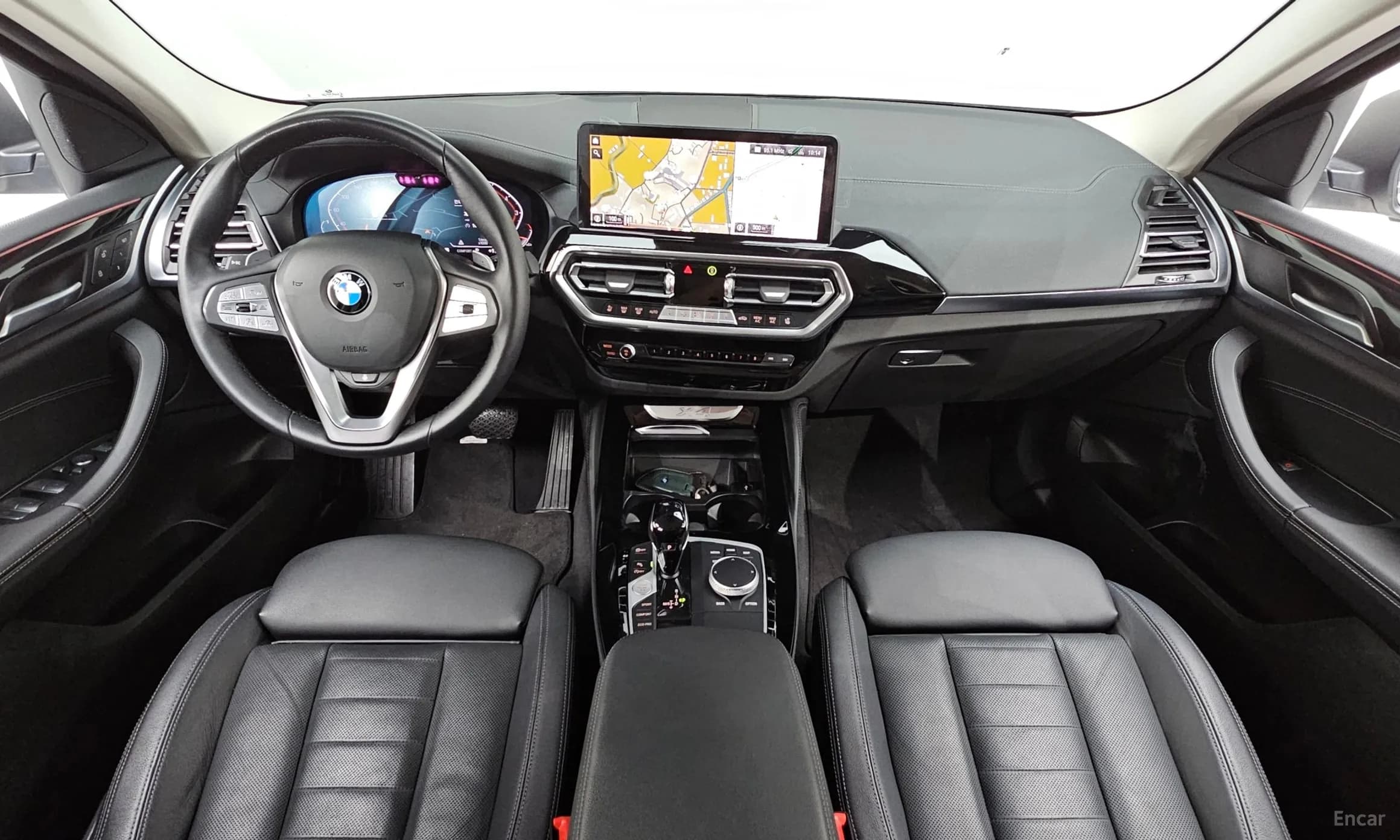 X4 (G02)