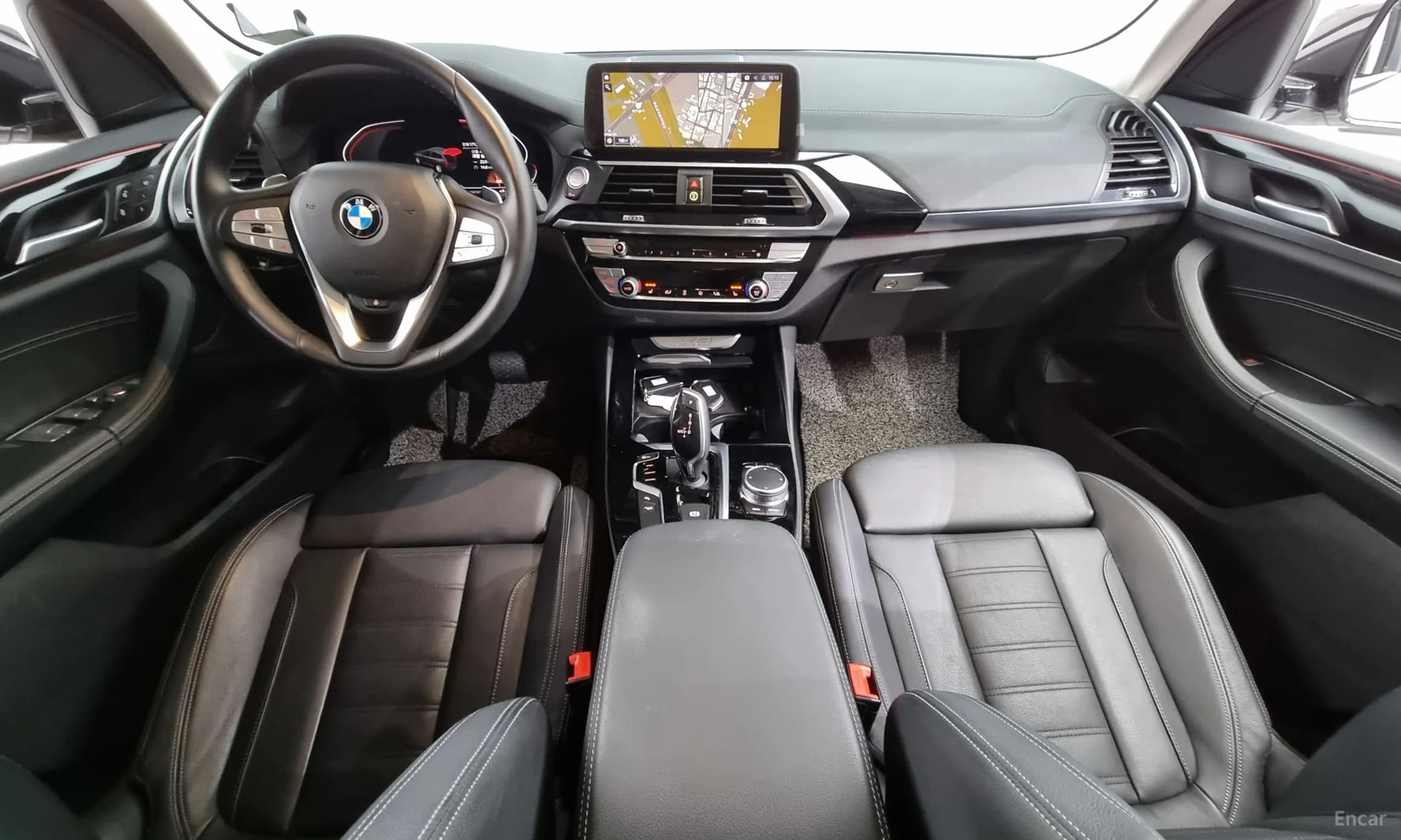 X3 (G01)