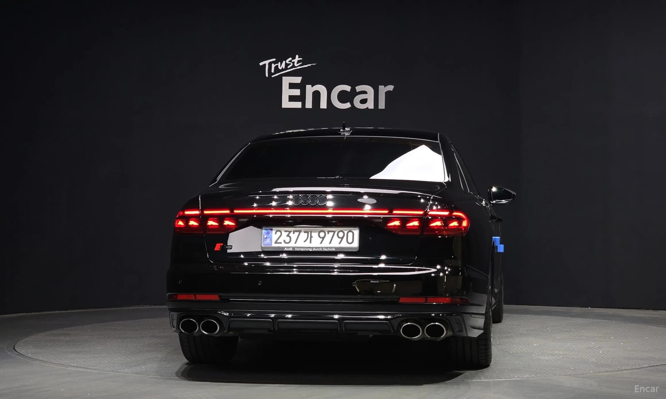 S8 (D5)