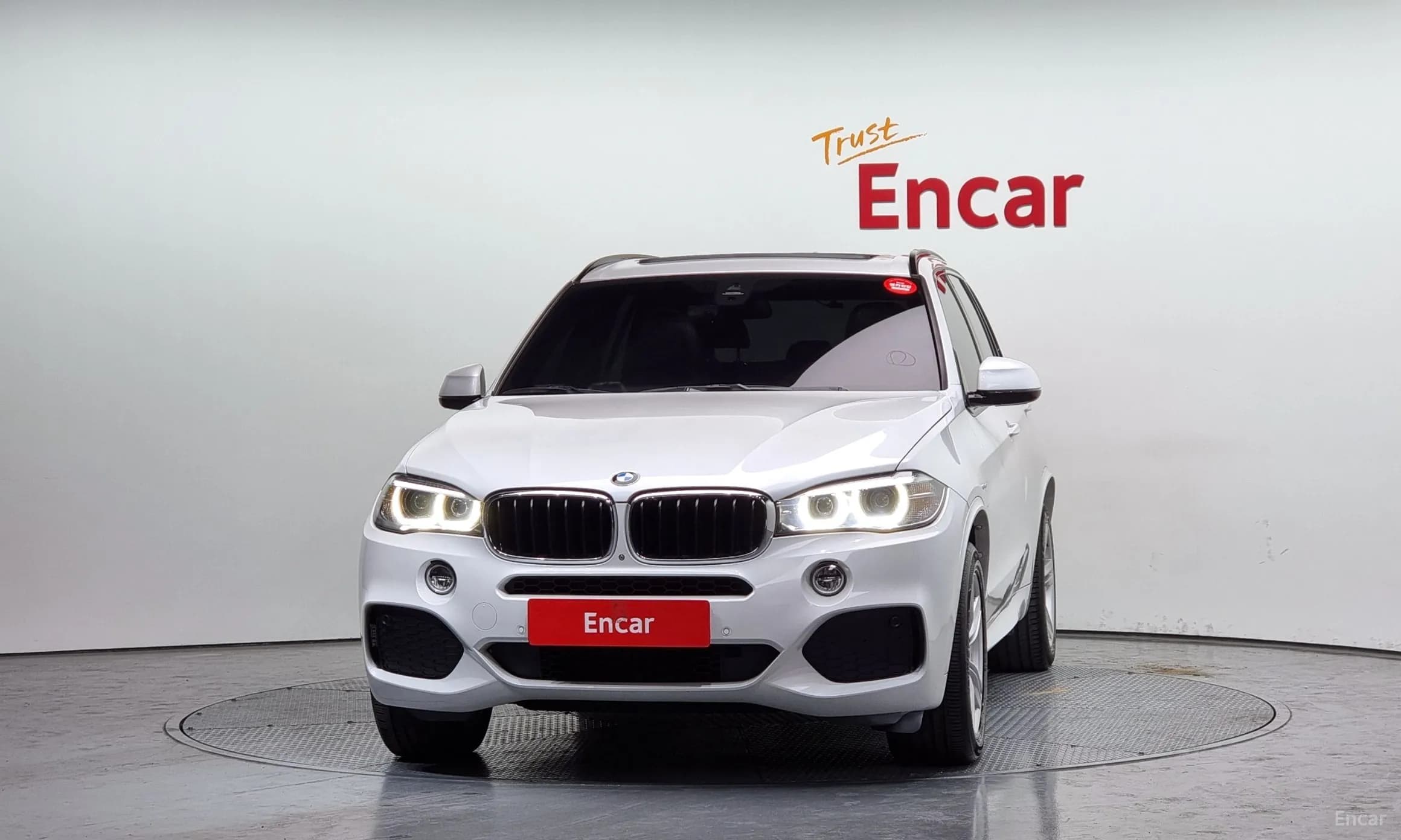X5 (F15)