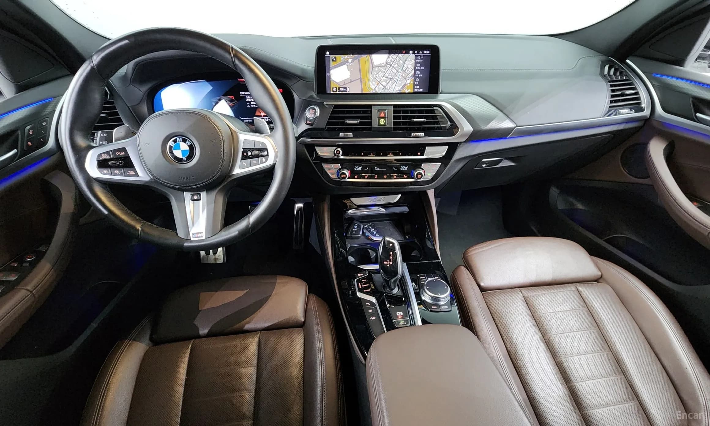 X4 (G02)