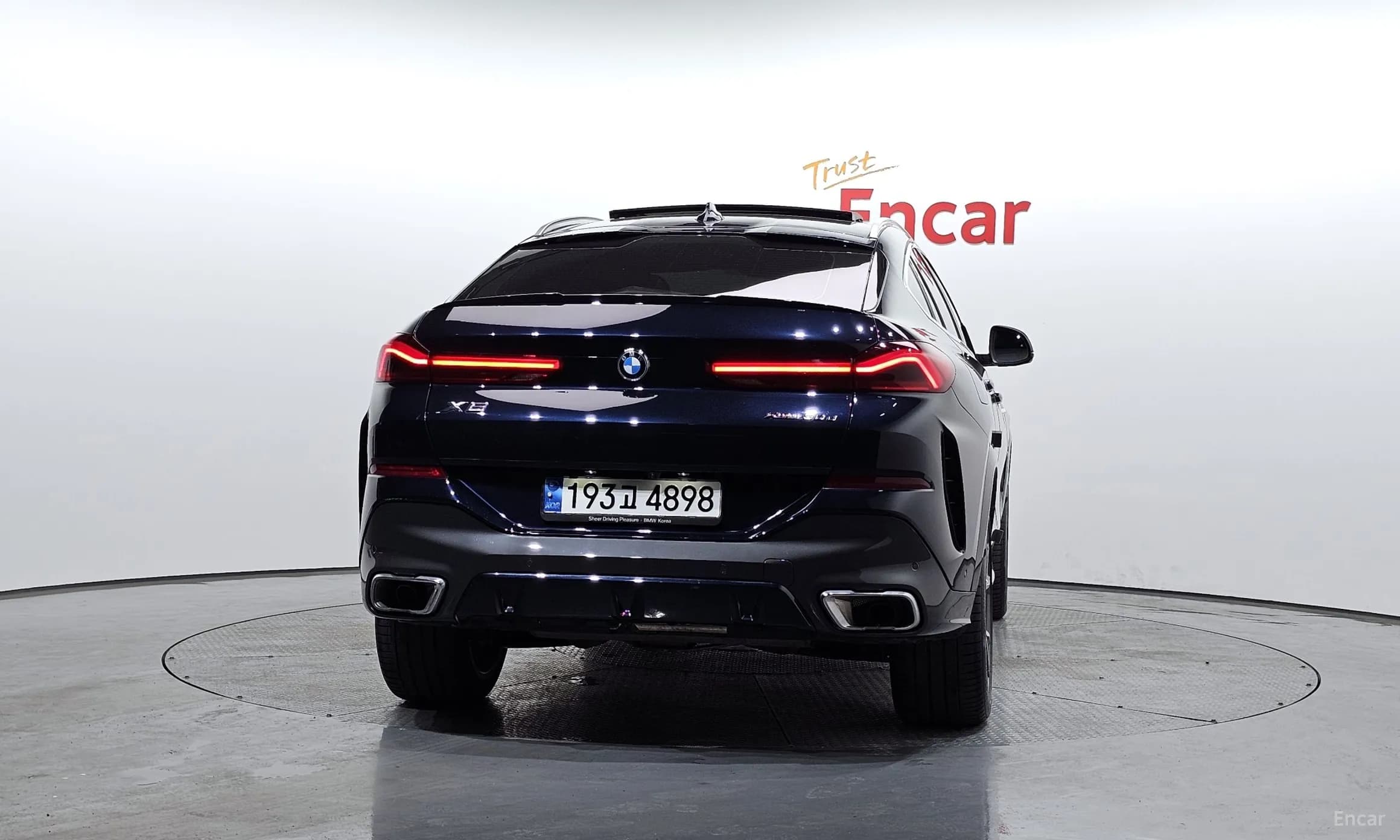 X6 (G06)