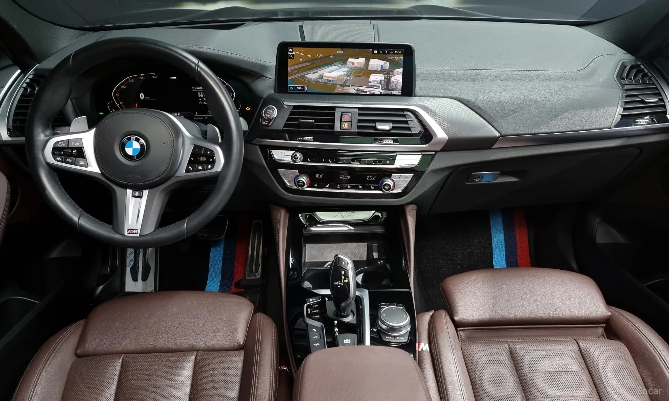 X4 (G02)