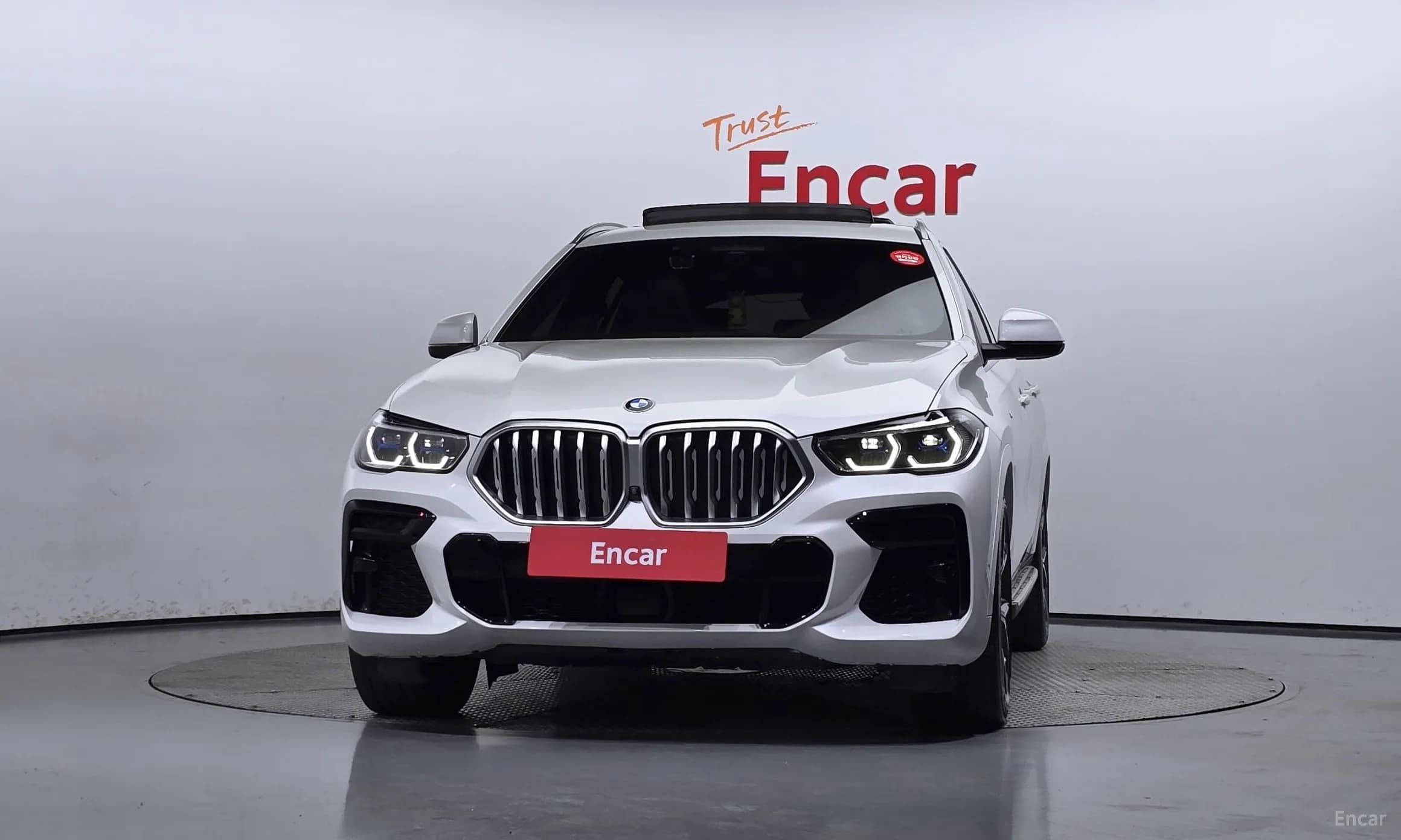X6 (G06)