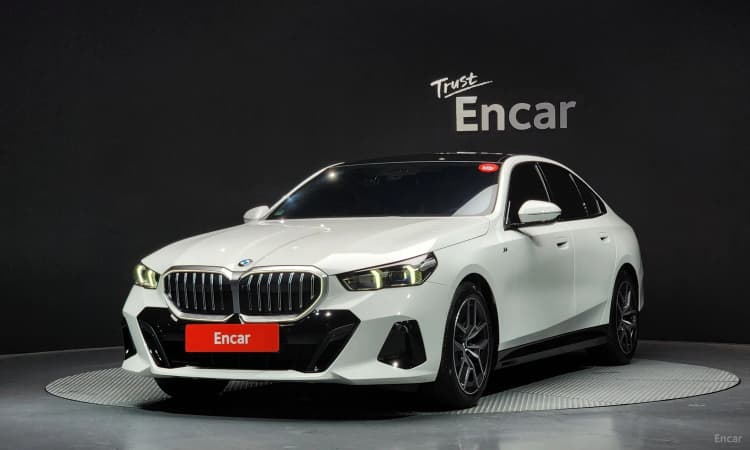 5 Series (G60)