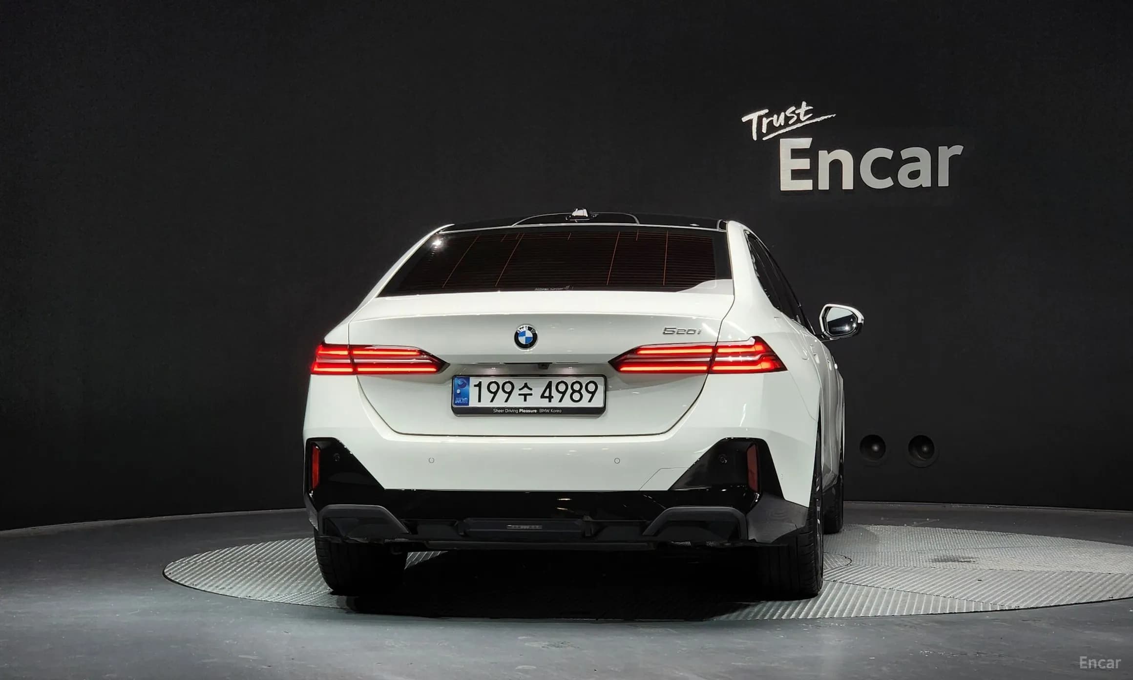 5 Series (G60)
