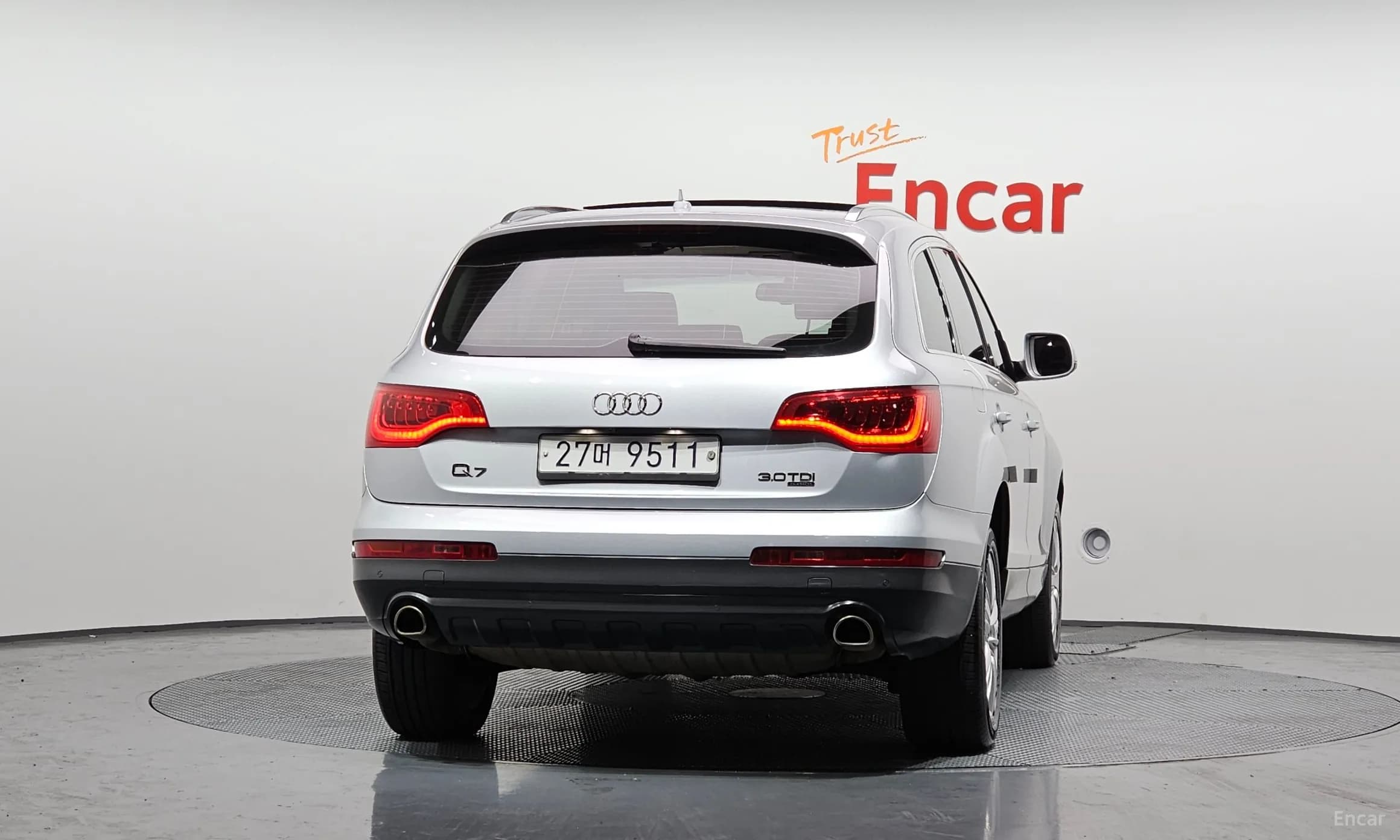 Q7