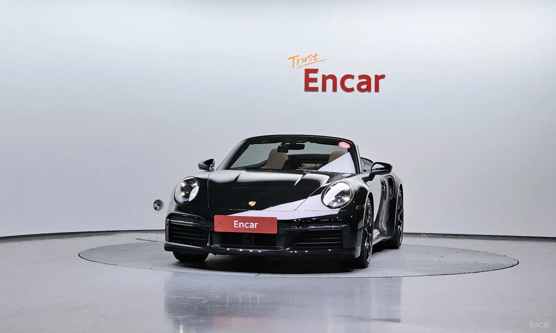 911 (992)