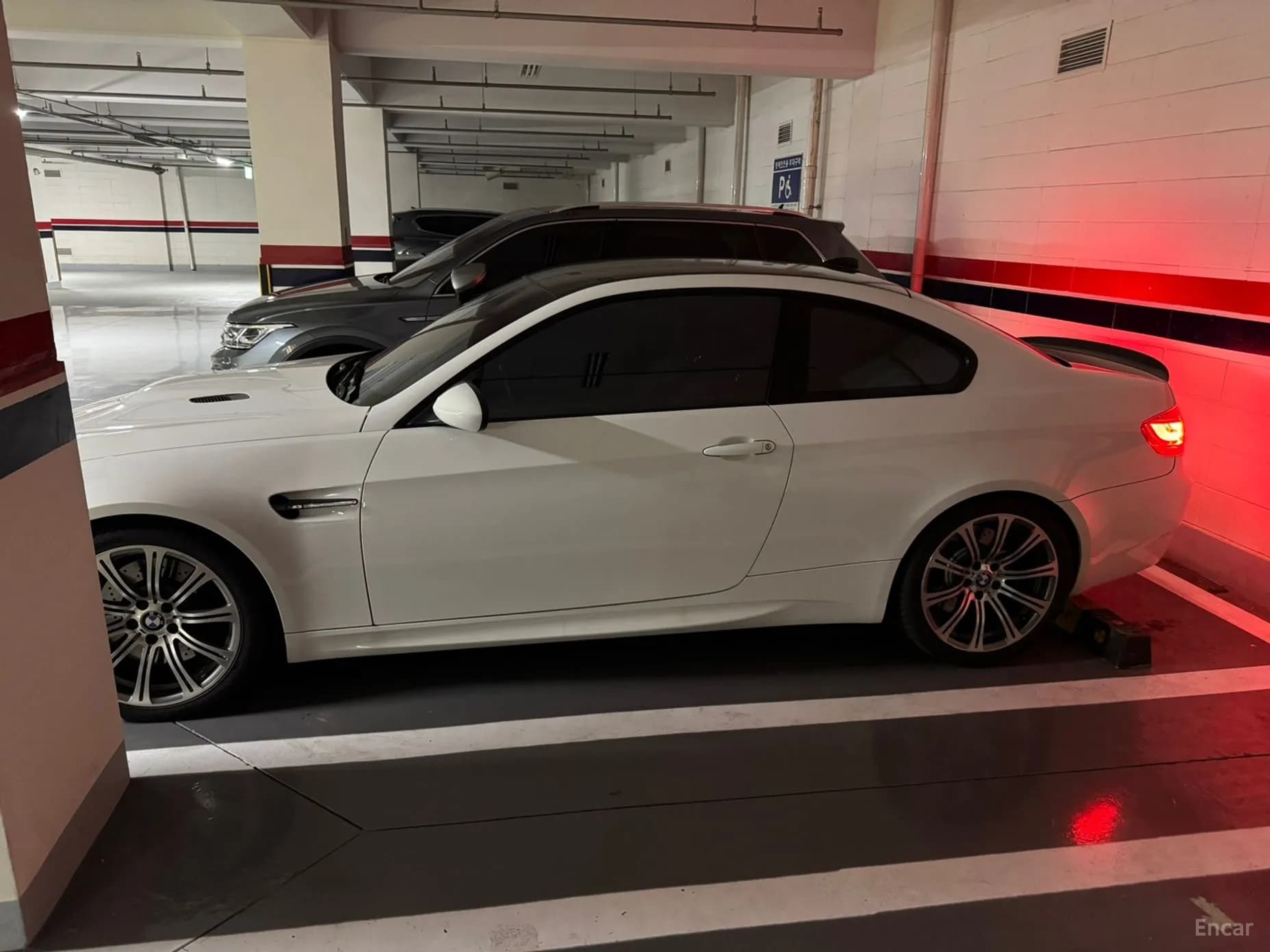 M3 (E90)