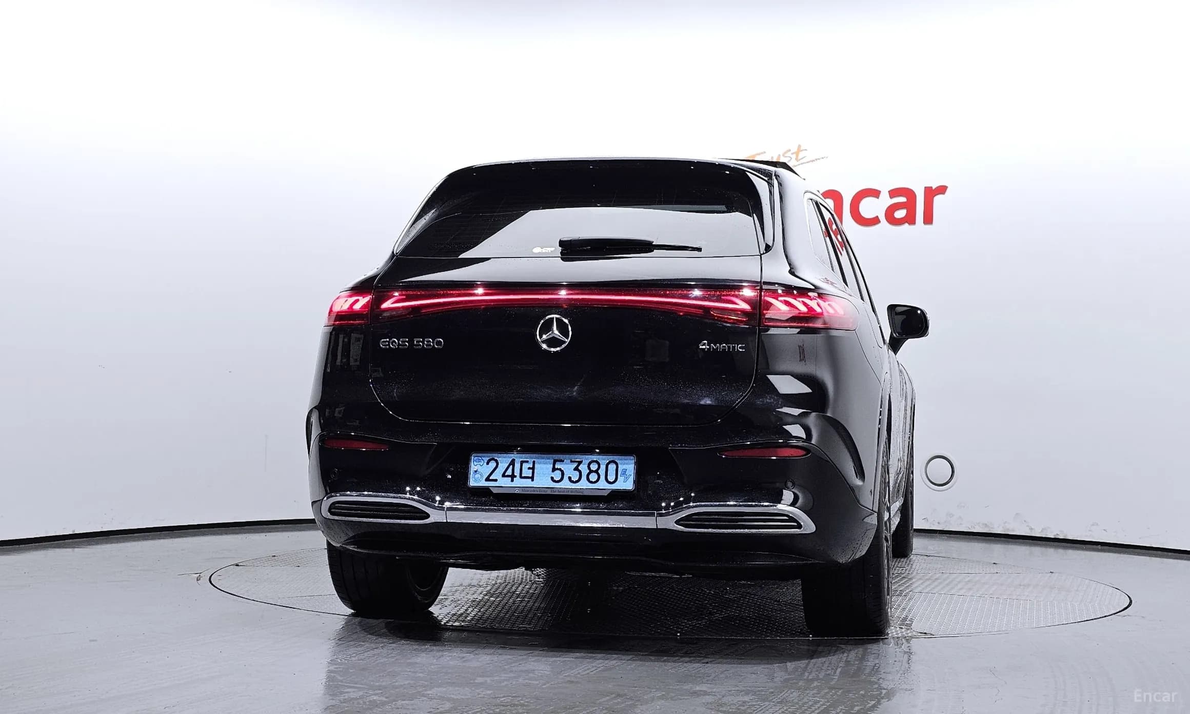 EQS SUV X296