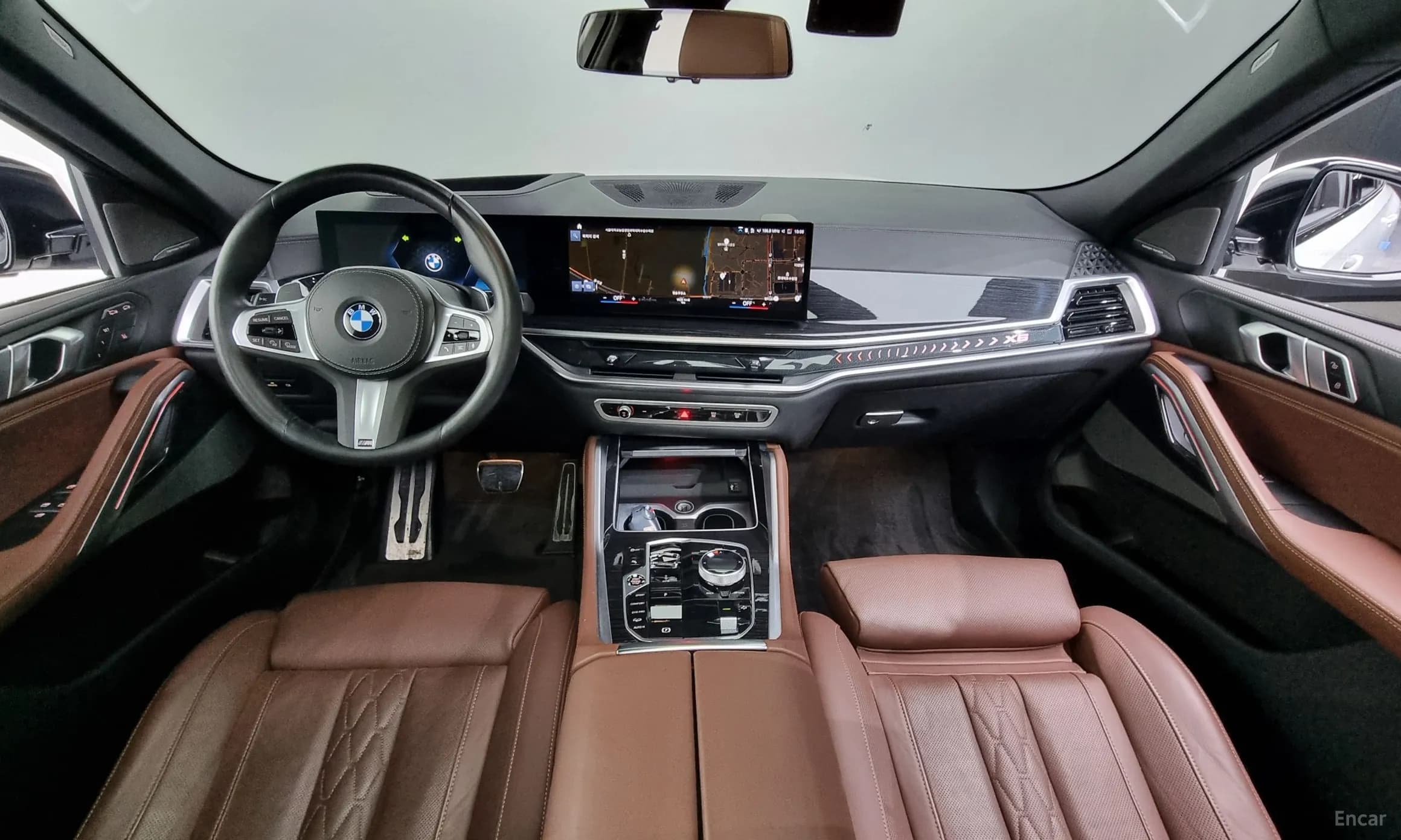 X6 (G06)