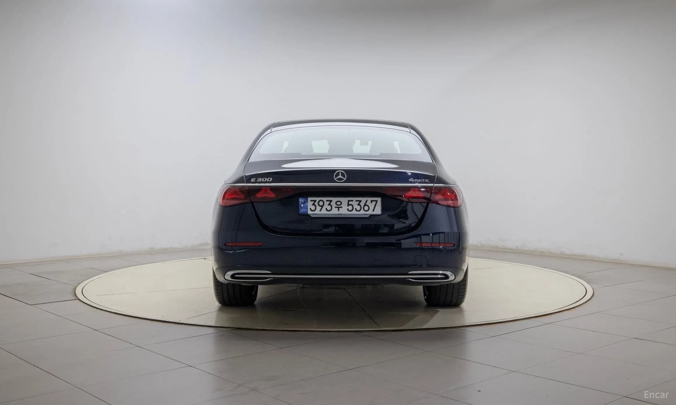 E-Class W214