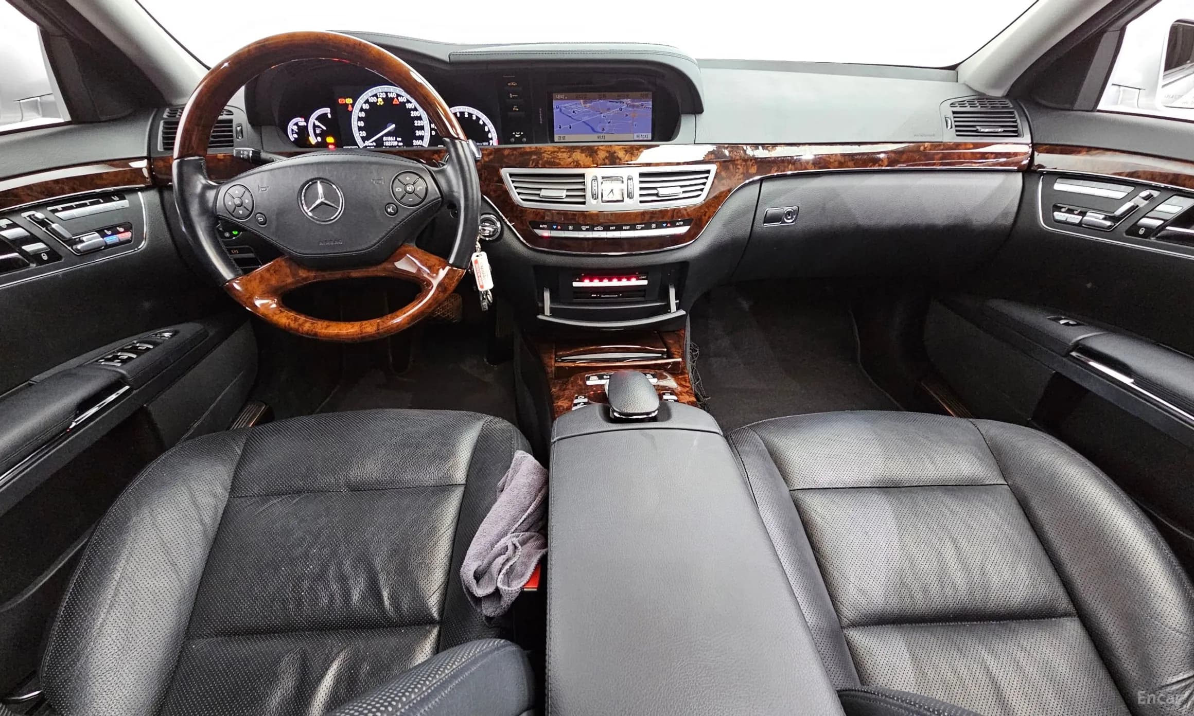 S-Class W221
