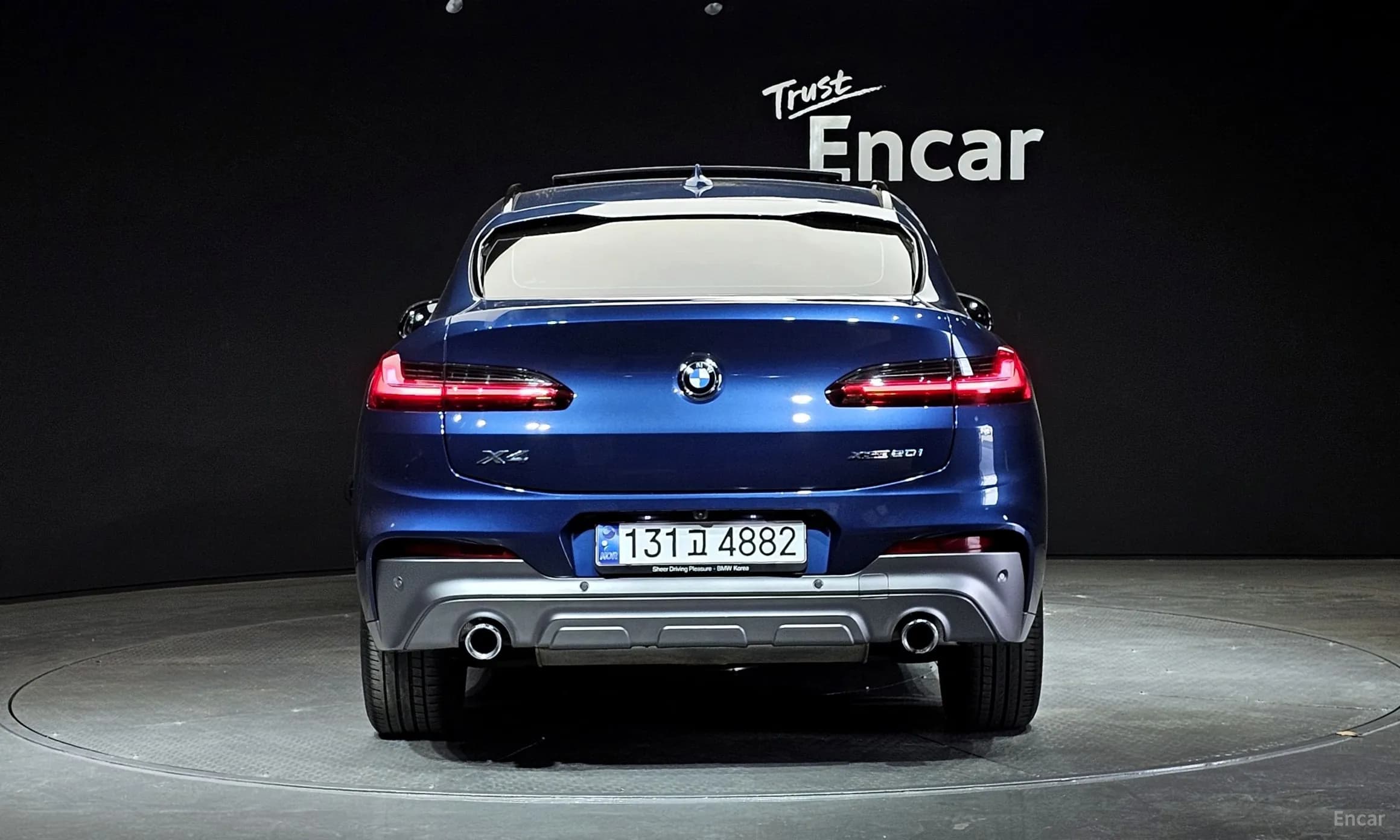 X4 (G02)