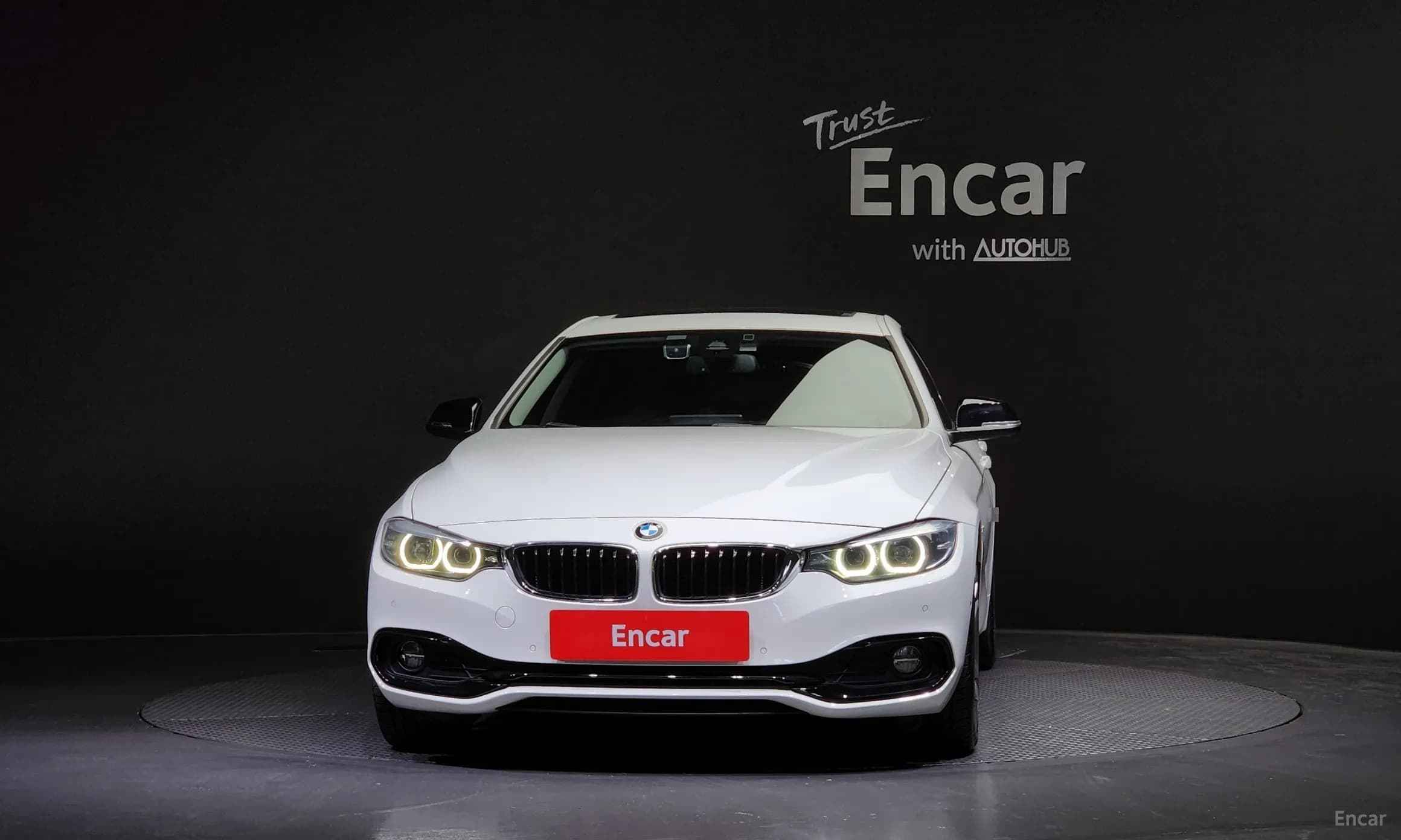 Series 4 (F32)