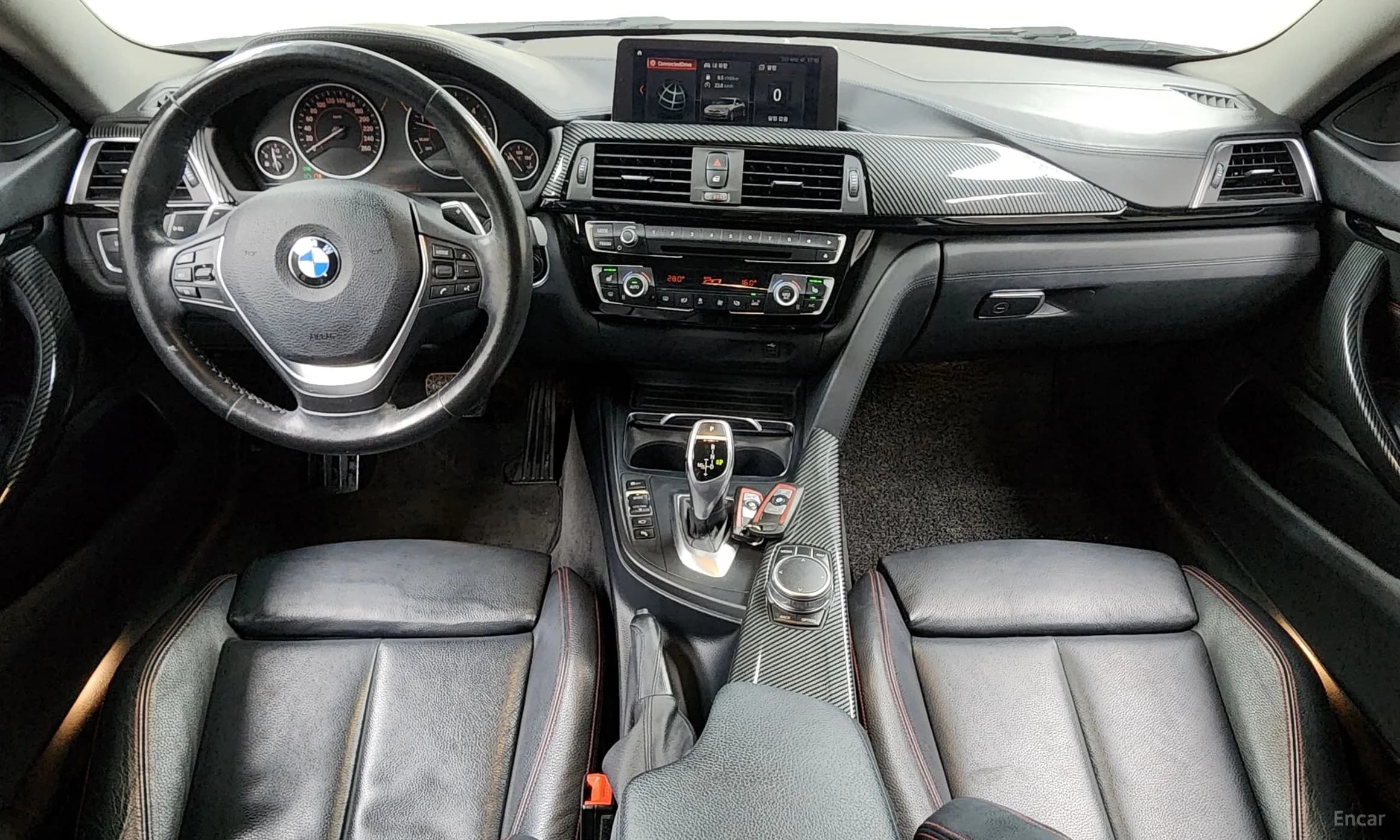 Series 4 (F32)