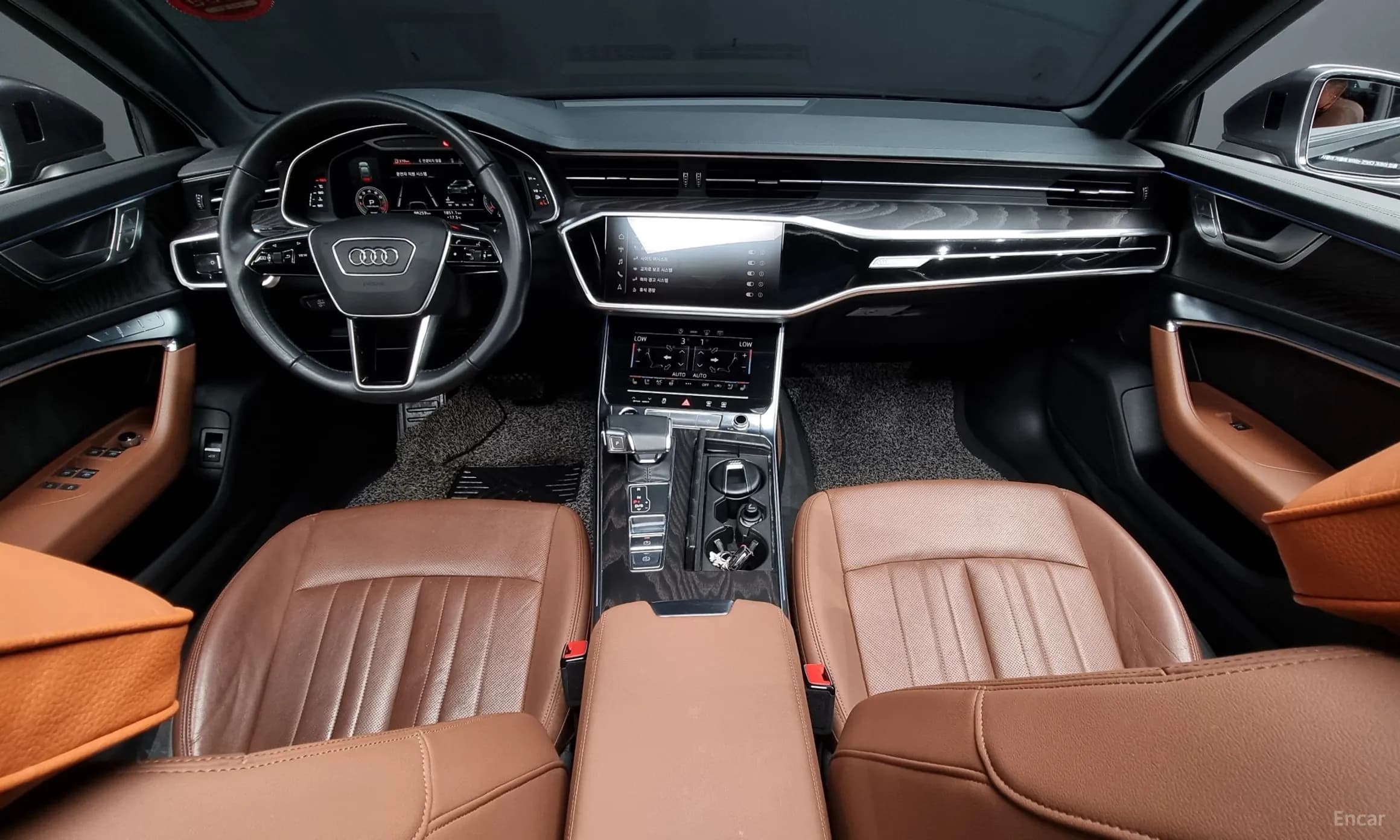 A6 (C8)