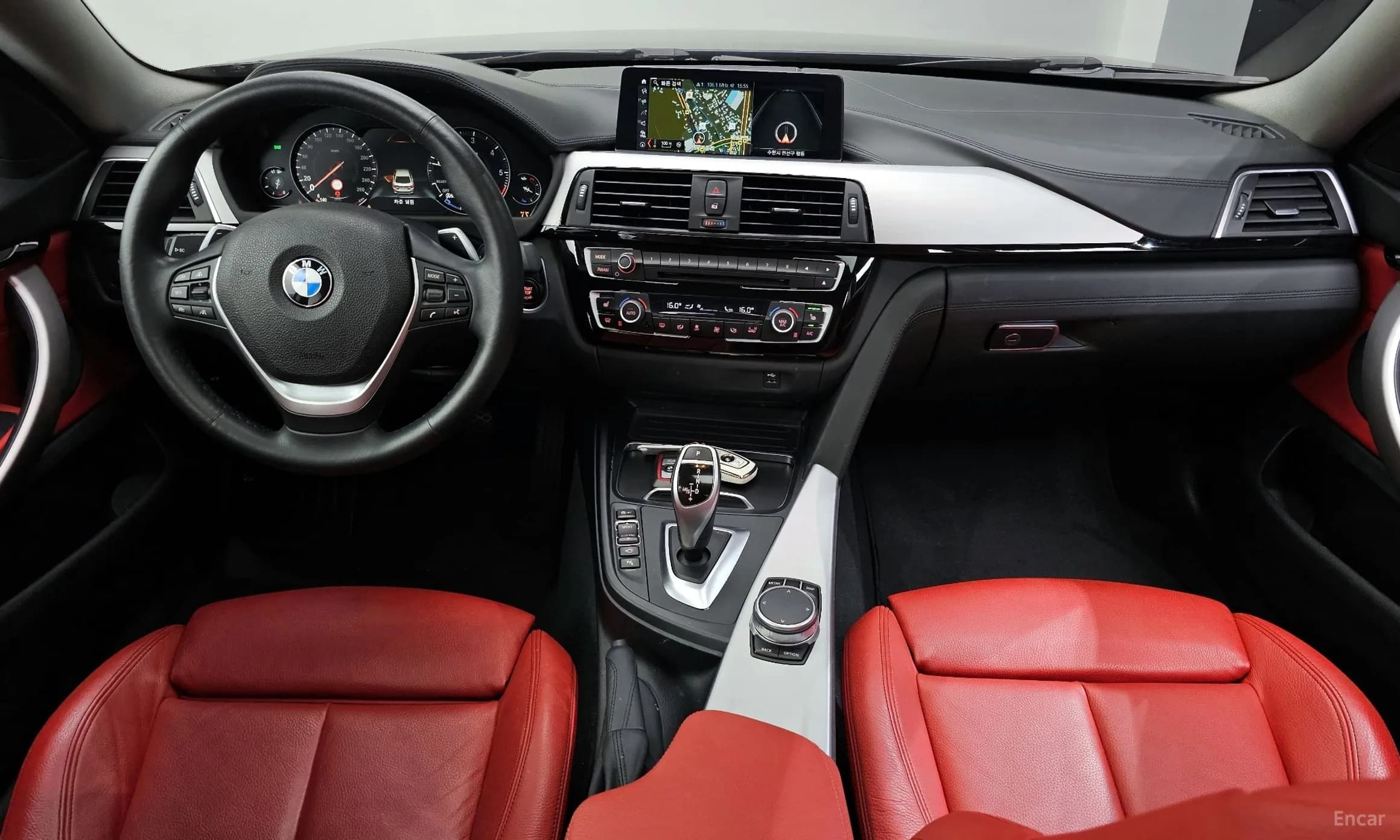Series 4 (F32)
