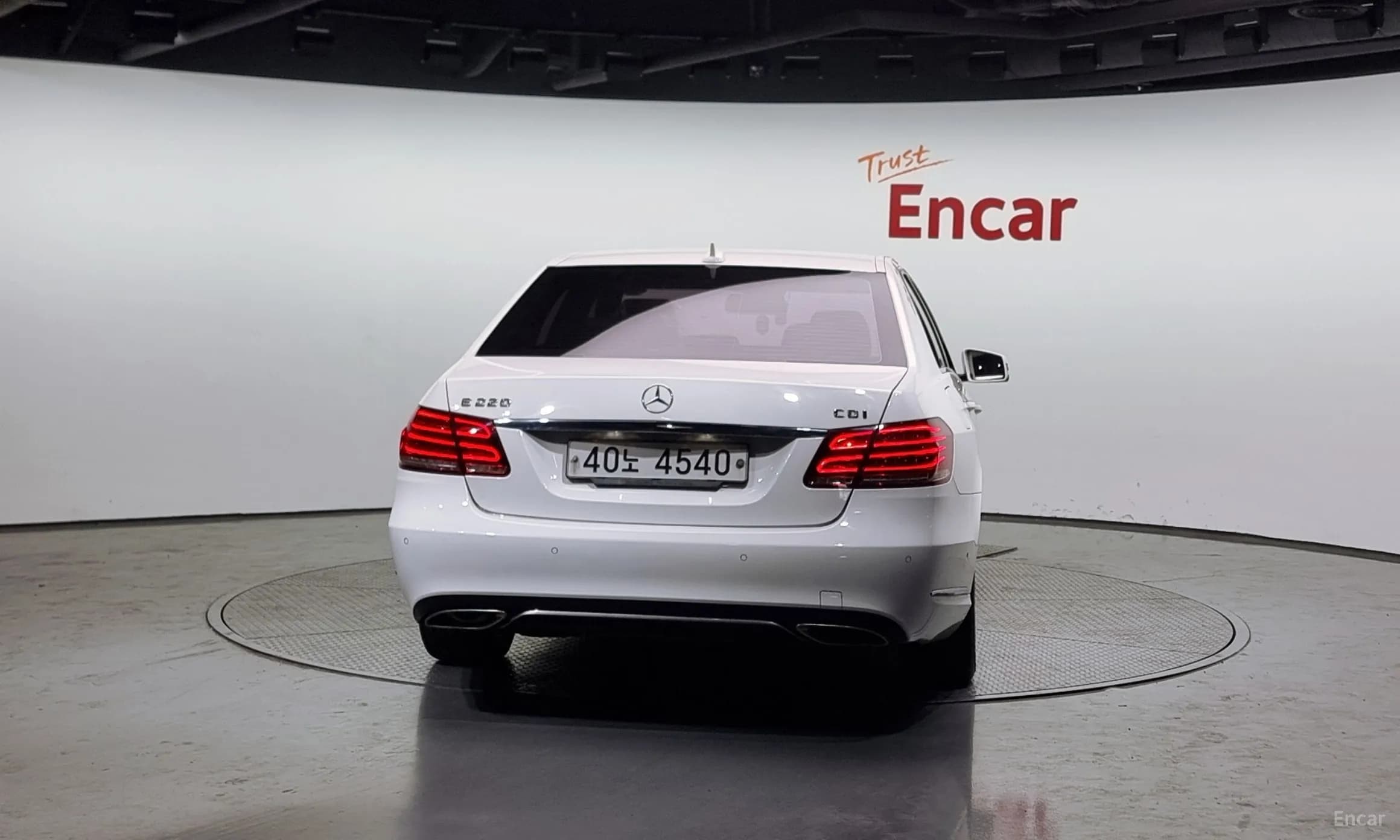 E-Class W212
