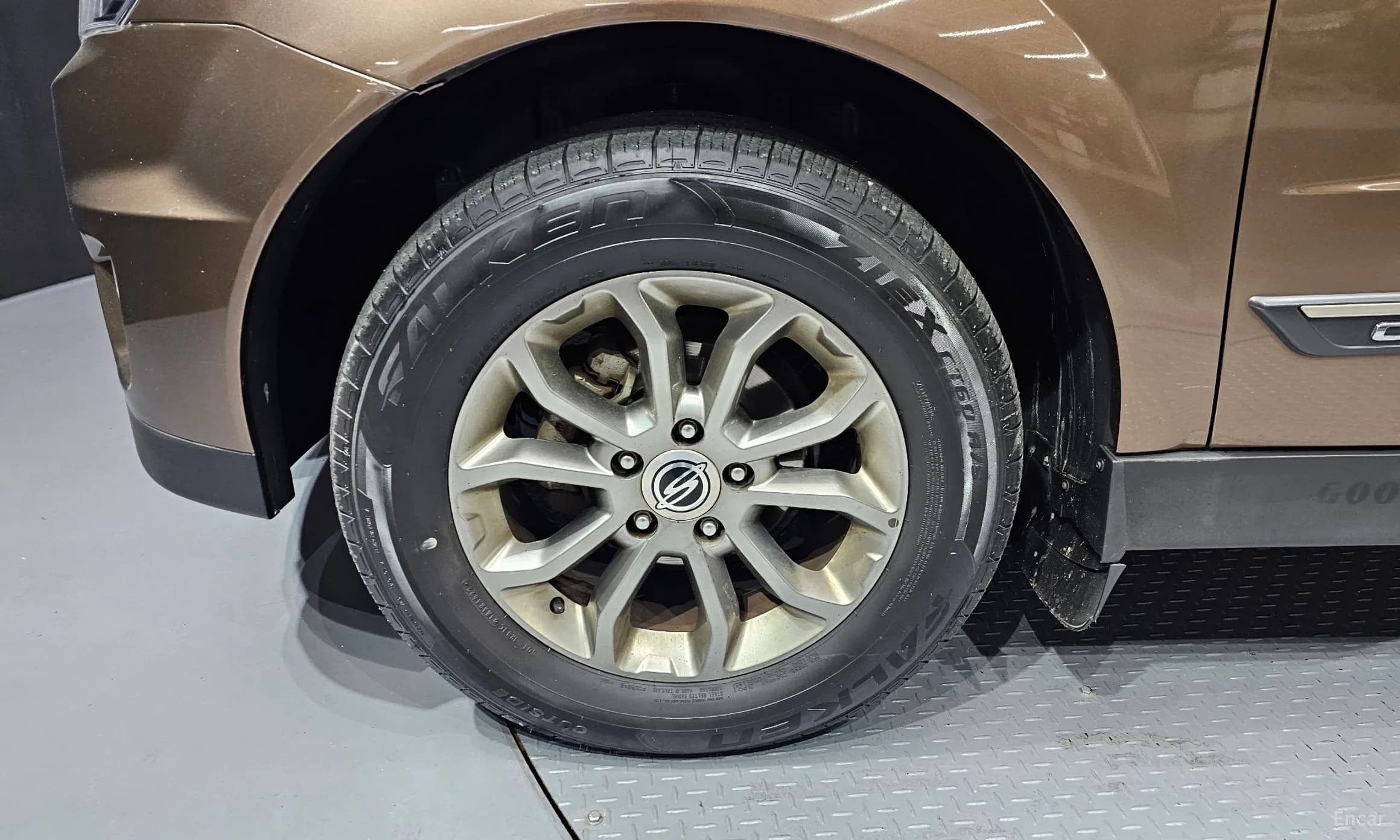 Korando Sports