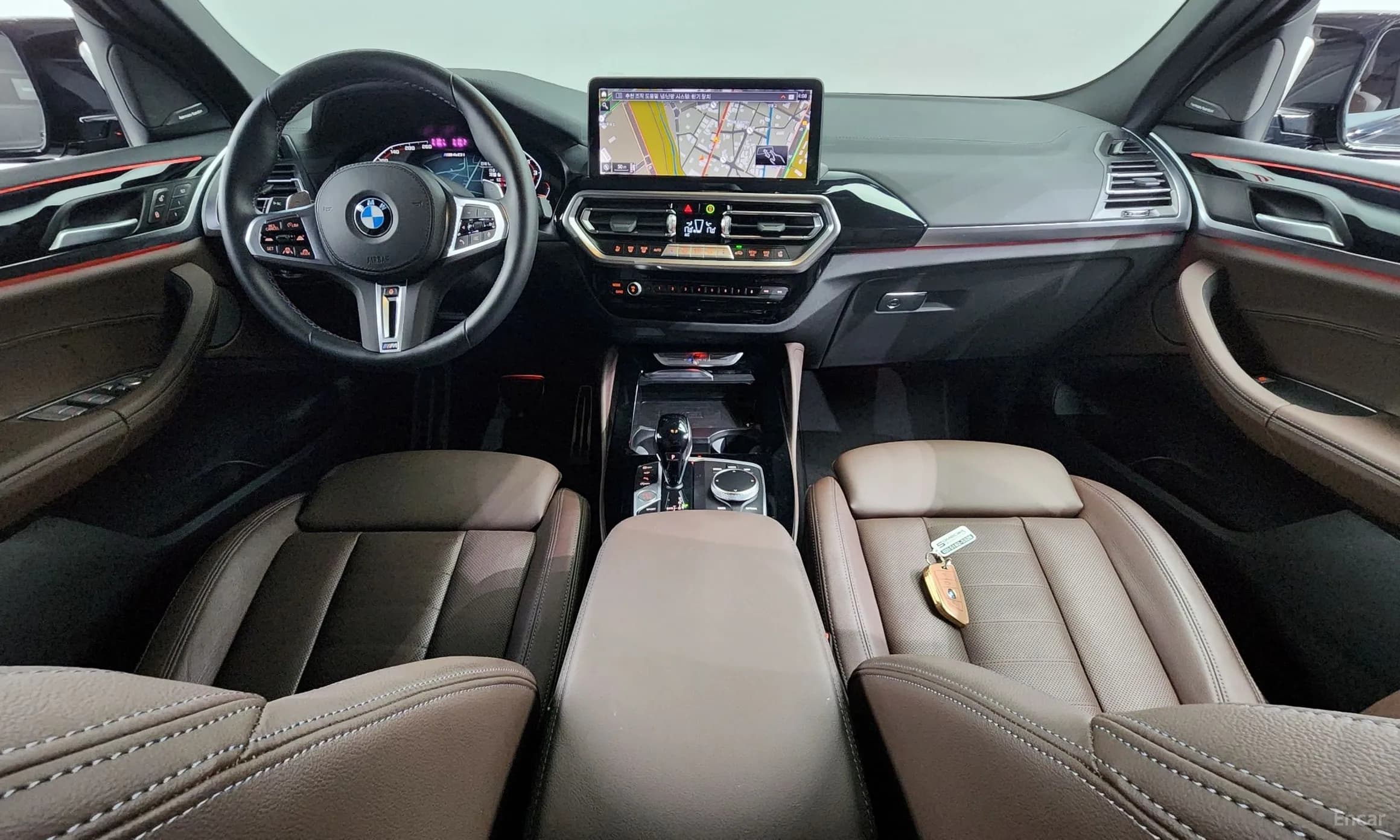 X4 (G02)