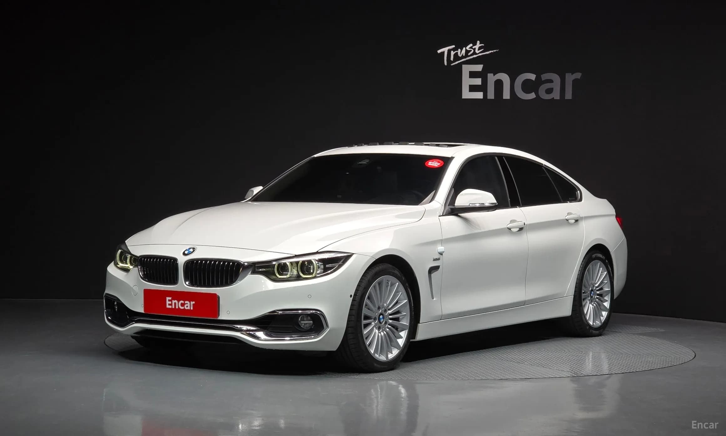 Series 4 (F32)