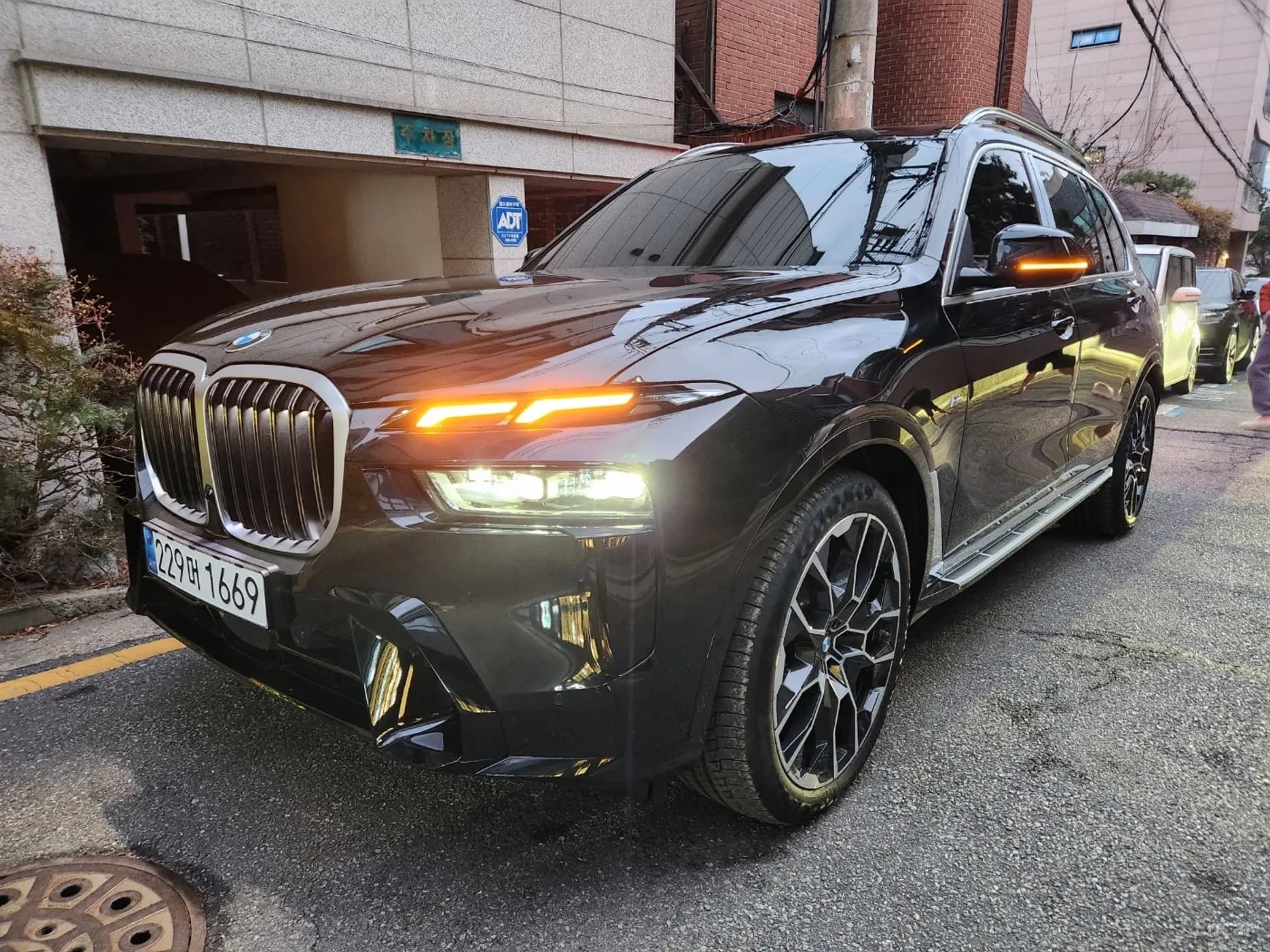 X7 (G07)
