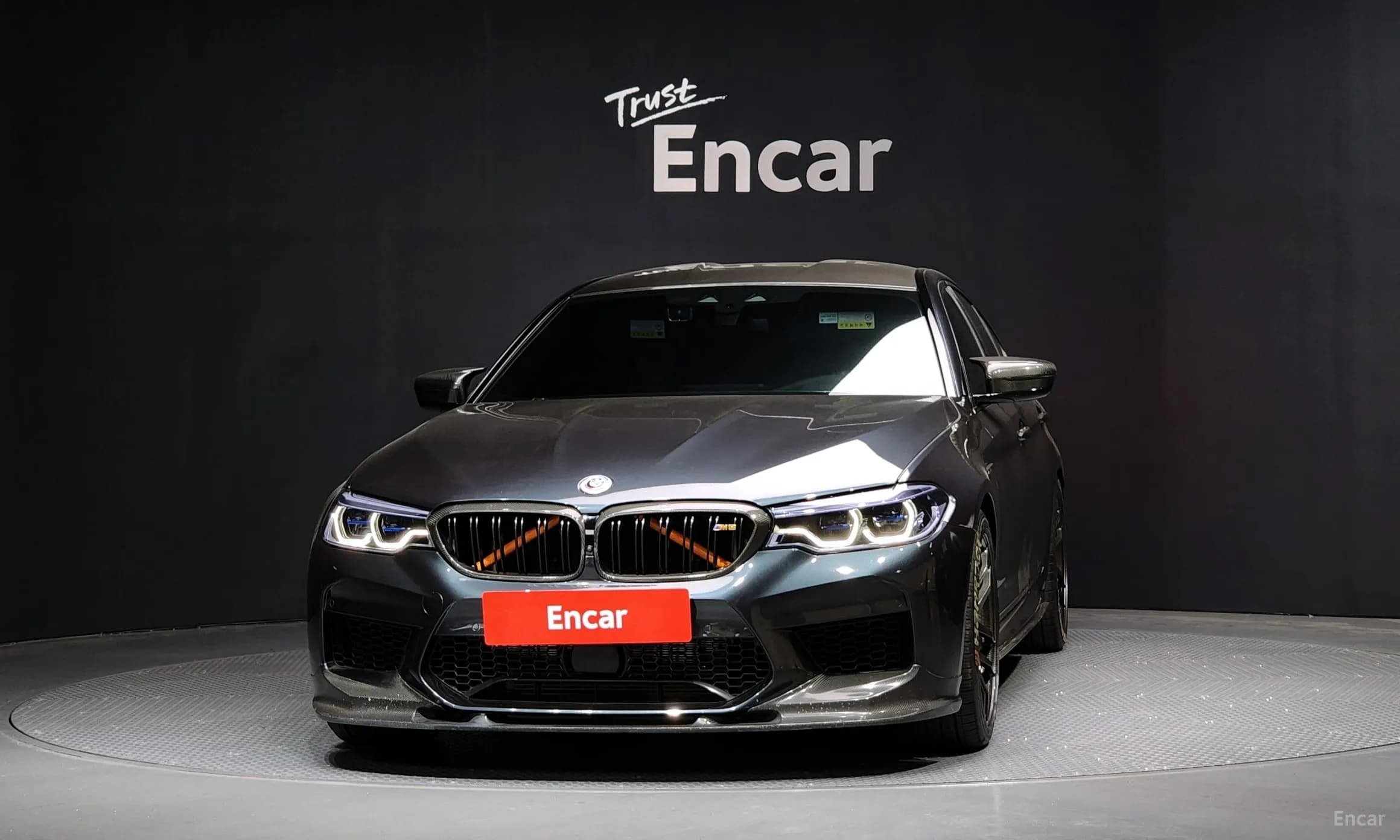 M5 (F90)