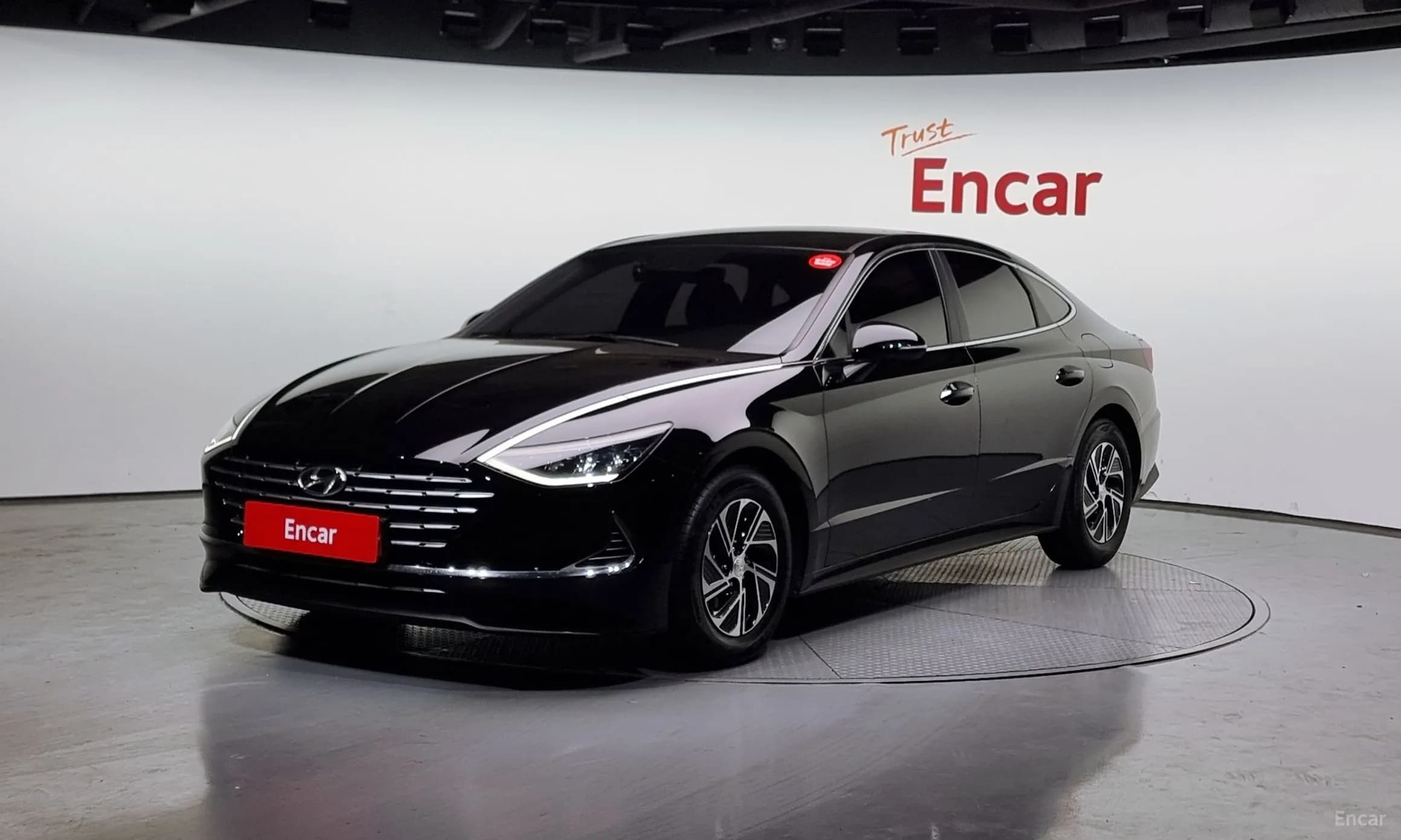 Sonata Hybrid (DN8)