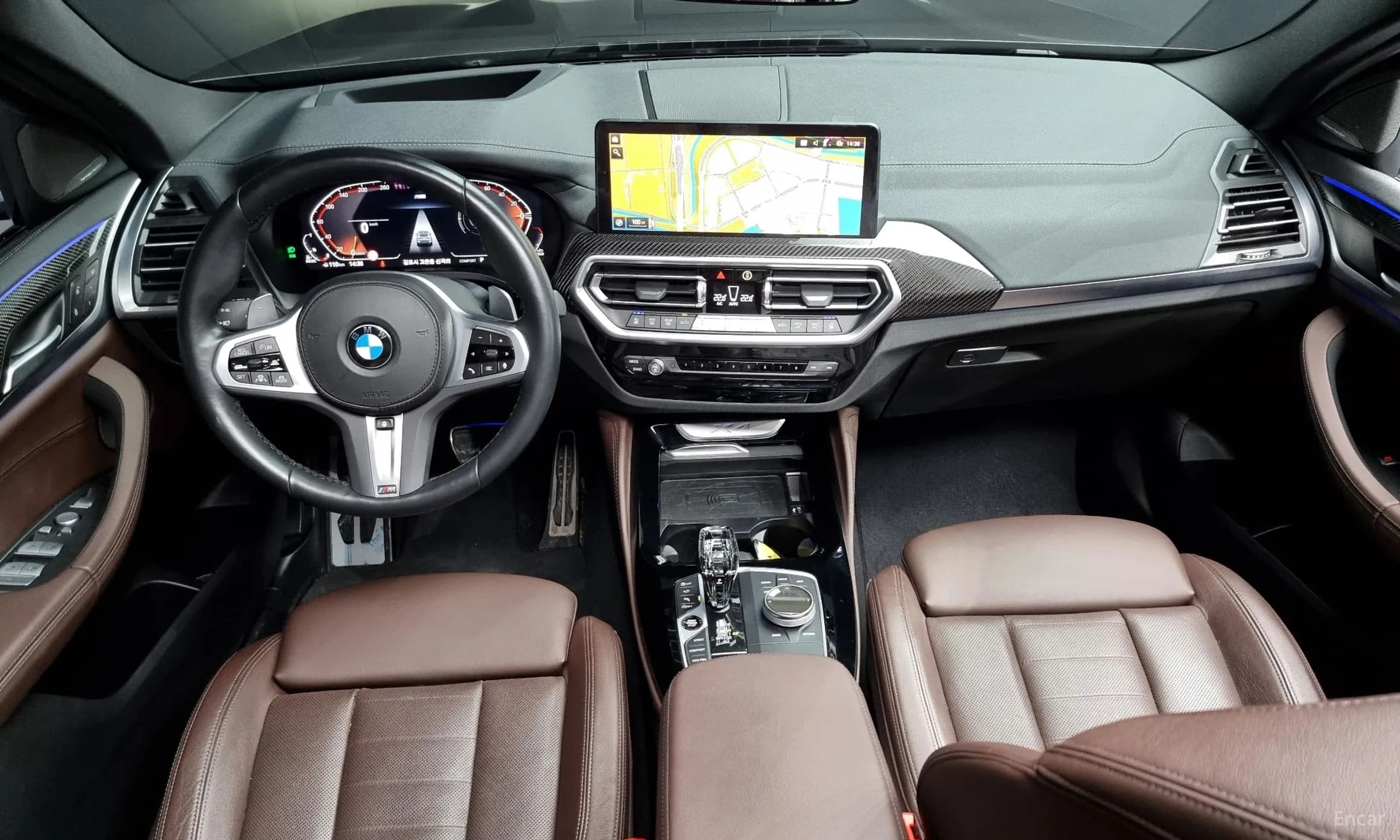 X4 (G02)