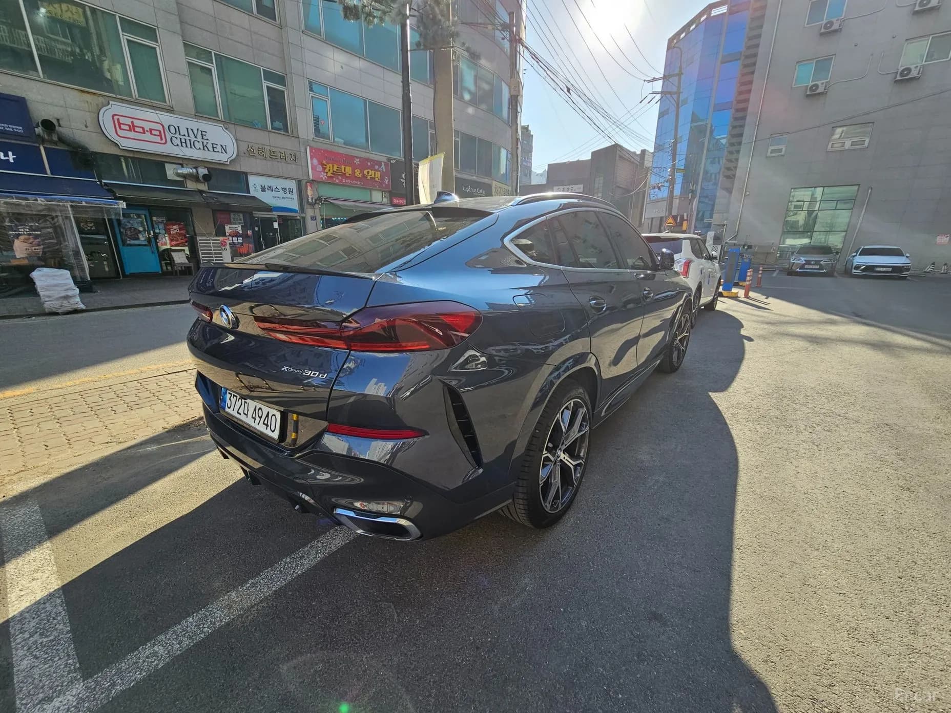 X6 (G06)