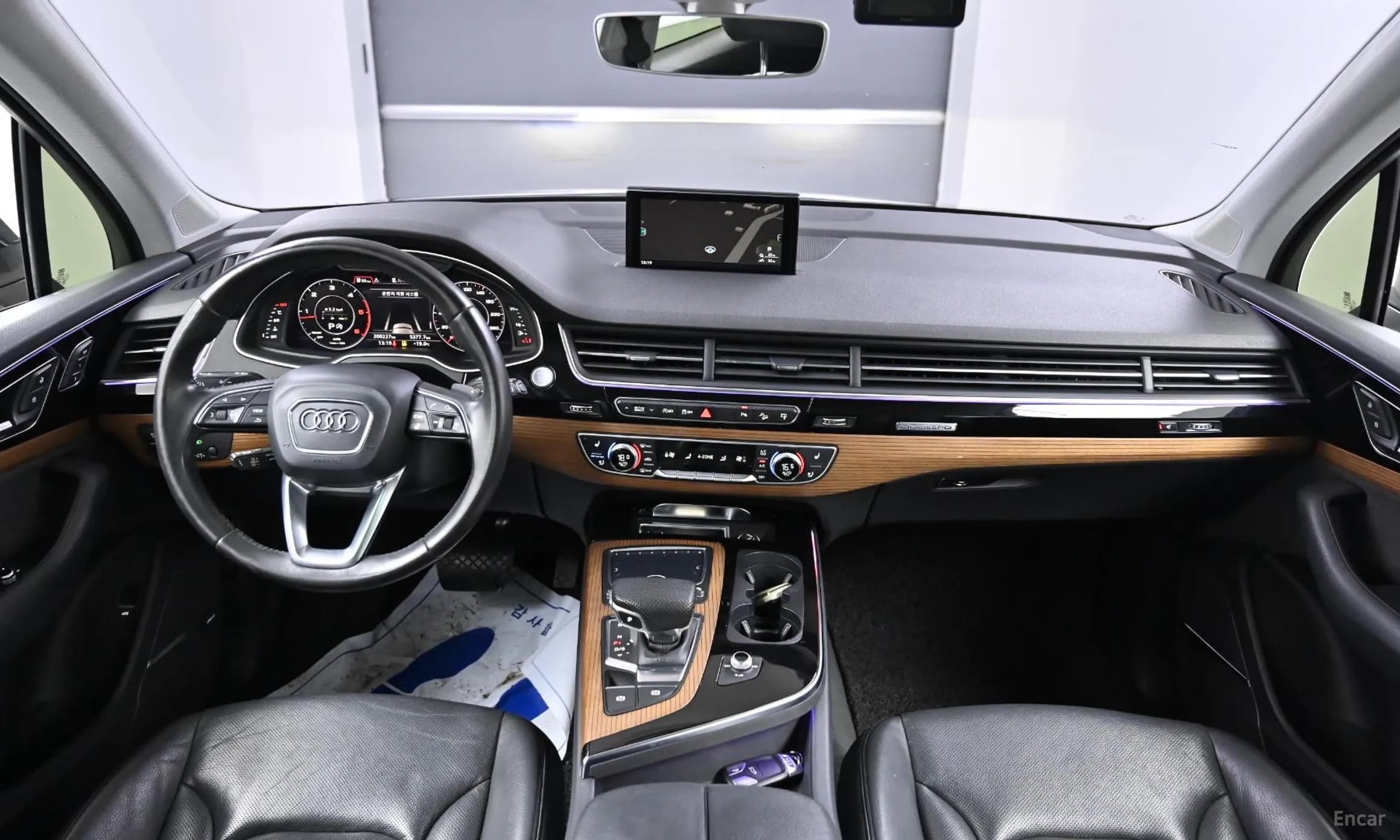 Q7 (4M)
