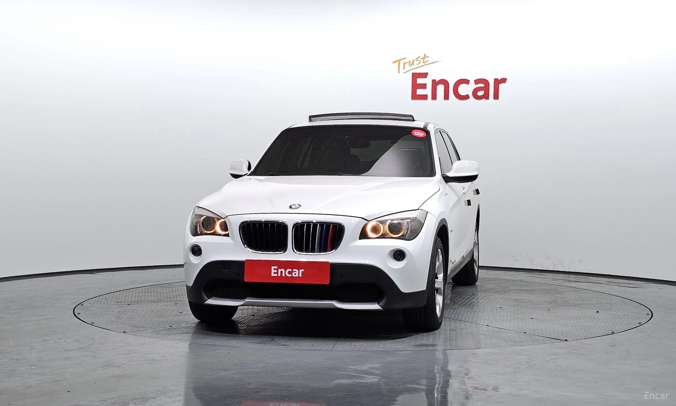 X1 (E84)