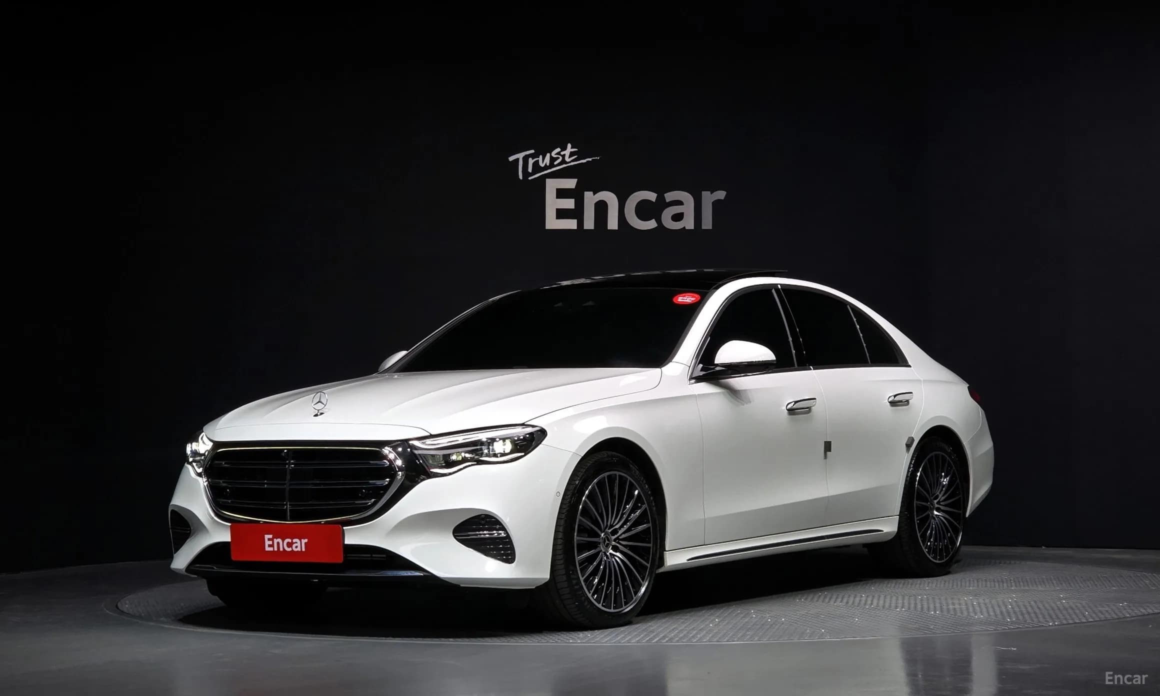 E-Class W214